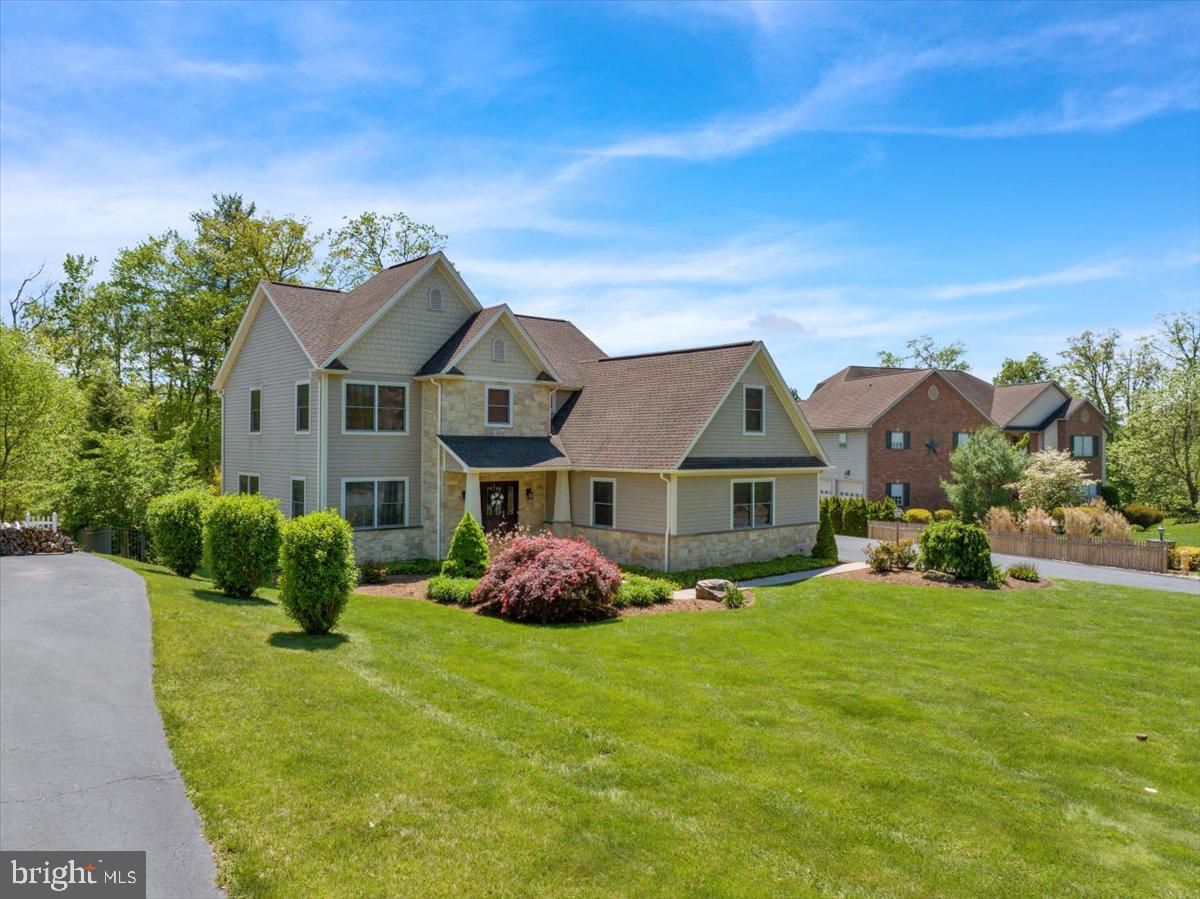 RIDGEVIEW - Residential