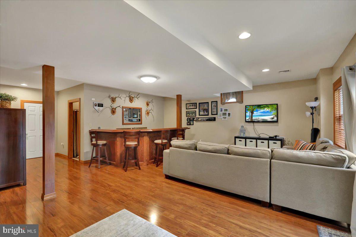 RIDGEVIEW - Residential