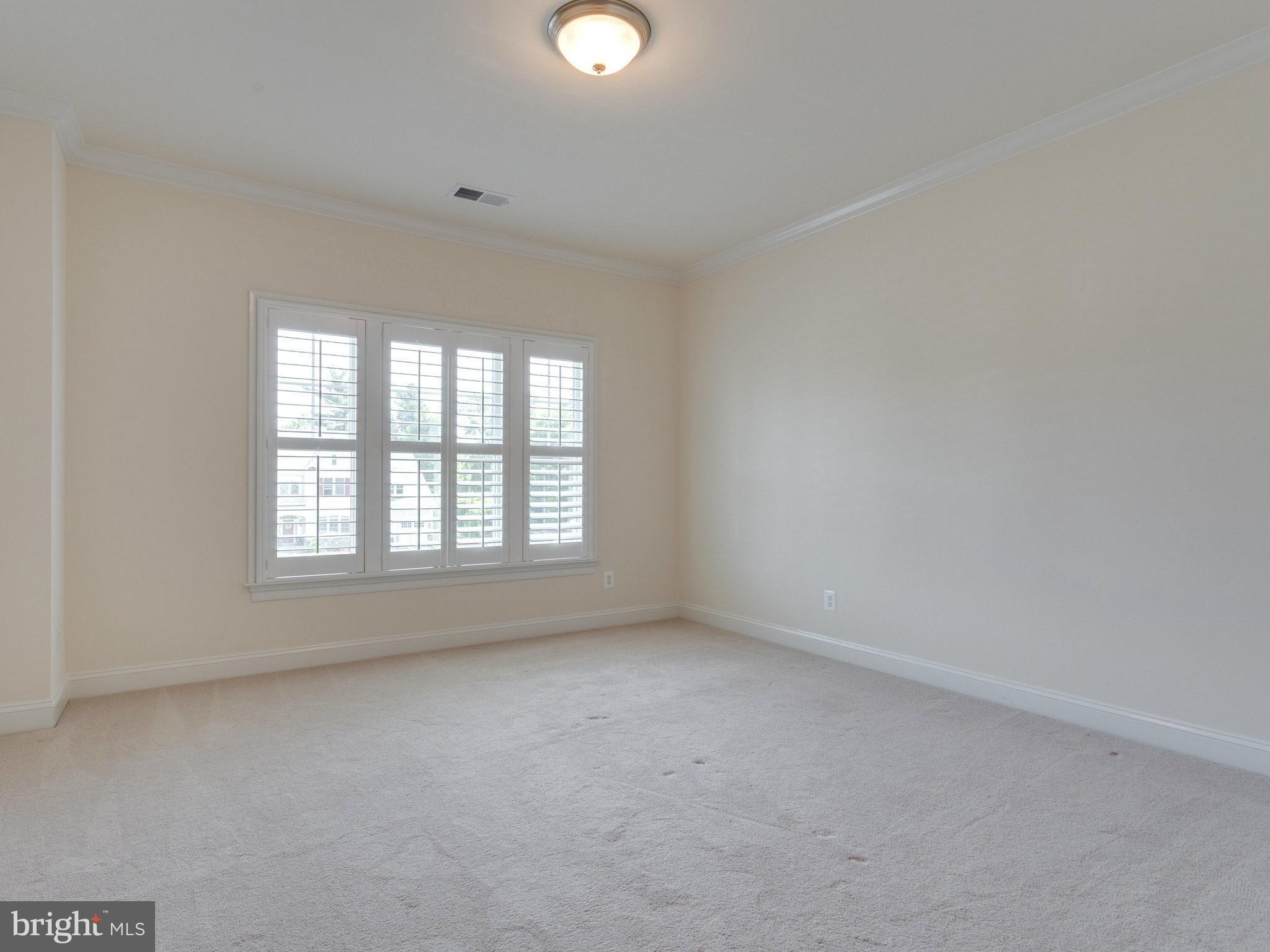 HASTINGS ESTATES - Residential Lease