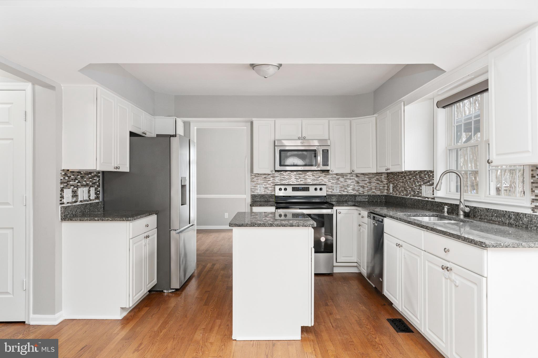 ASHLEIGH PARK - Residential