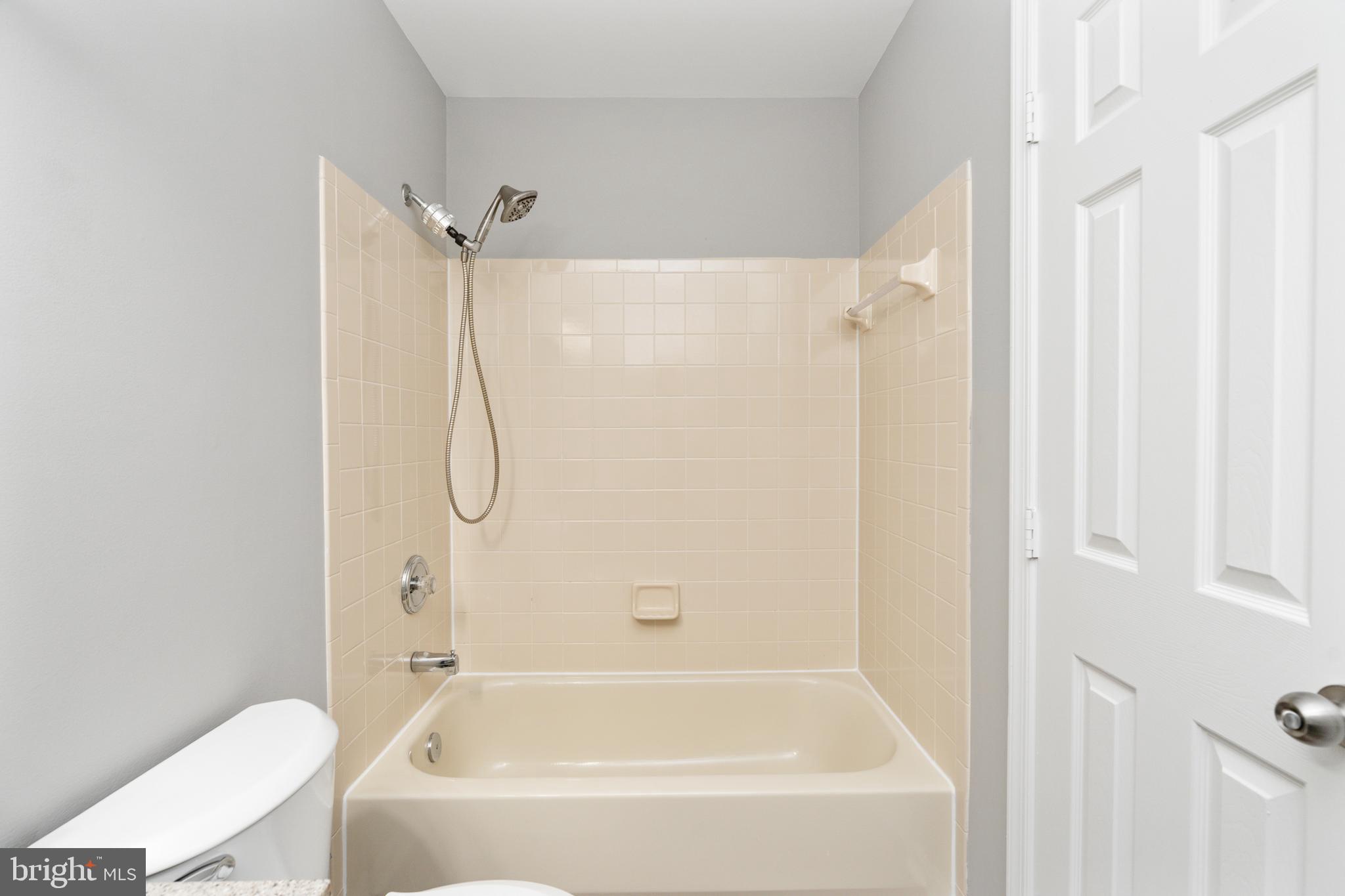 ASHLEIGH PARK - Residential