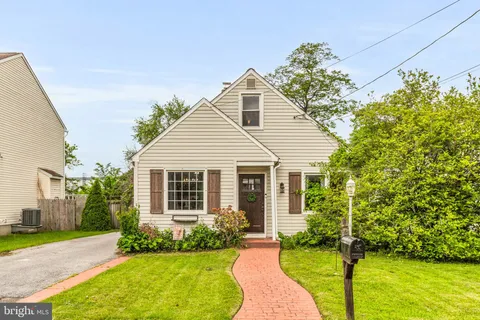 MLS: MDBC2126990