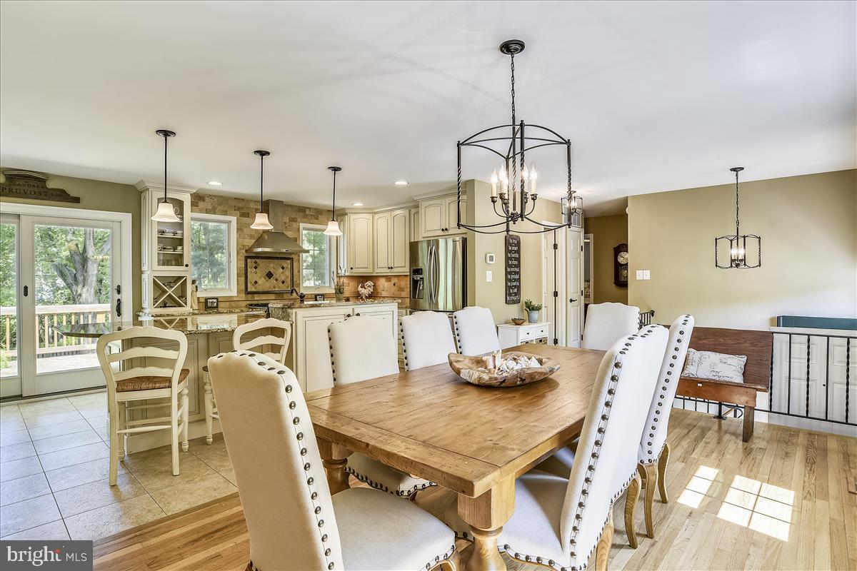 LAKE BRADDOCK - Residential