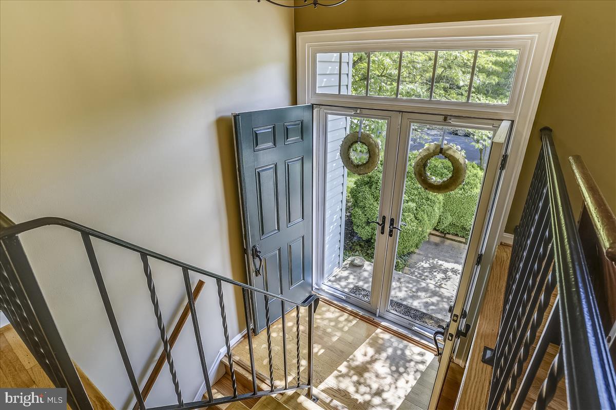 LAKE BRADDOCK - Residential