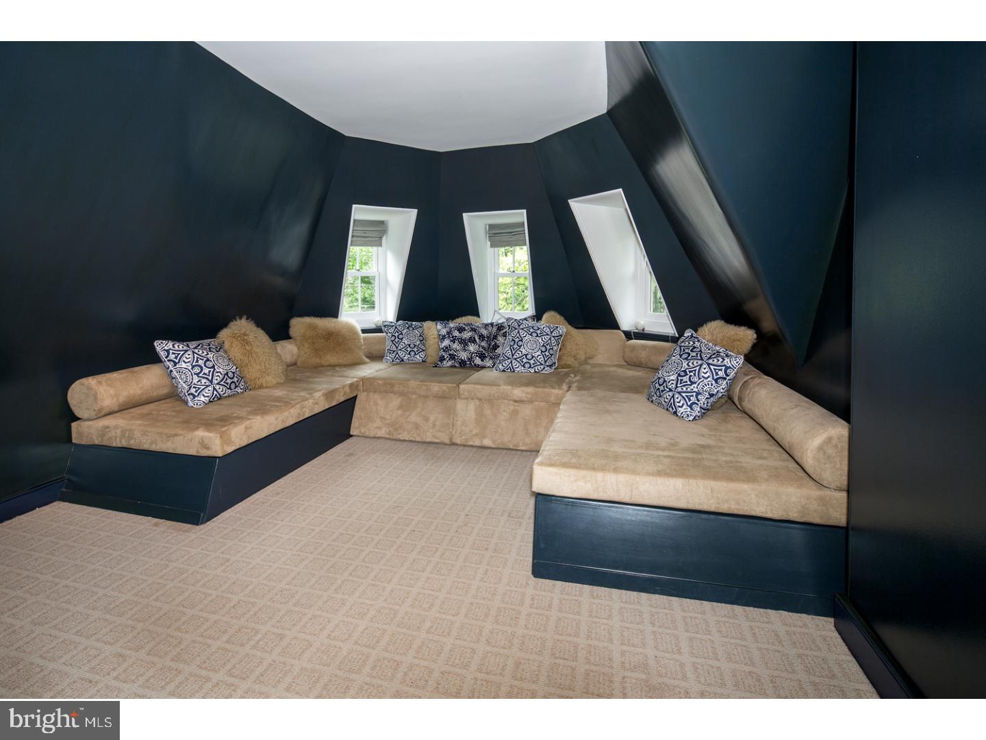 WYNDMOOR - Residential