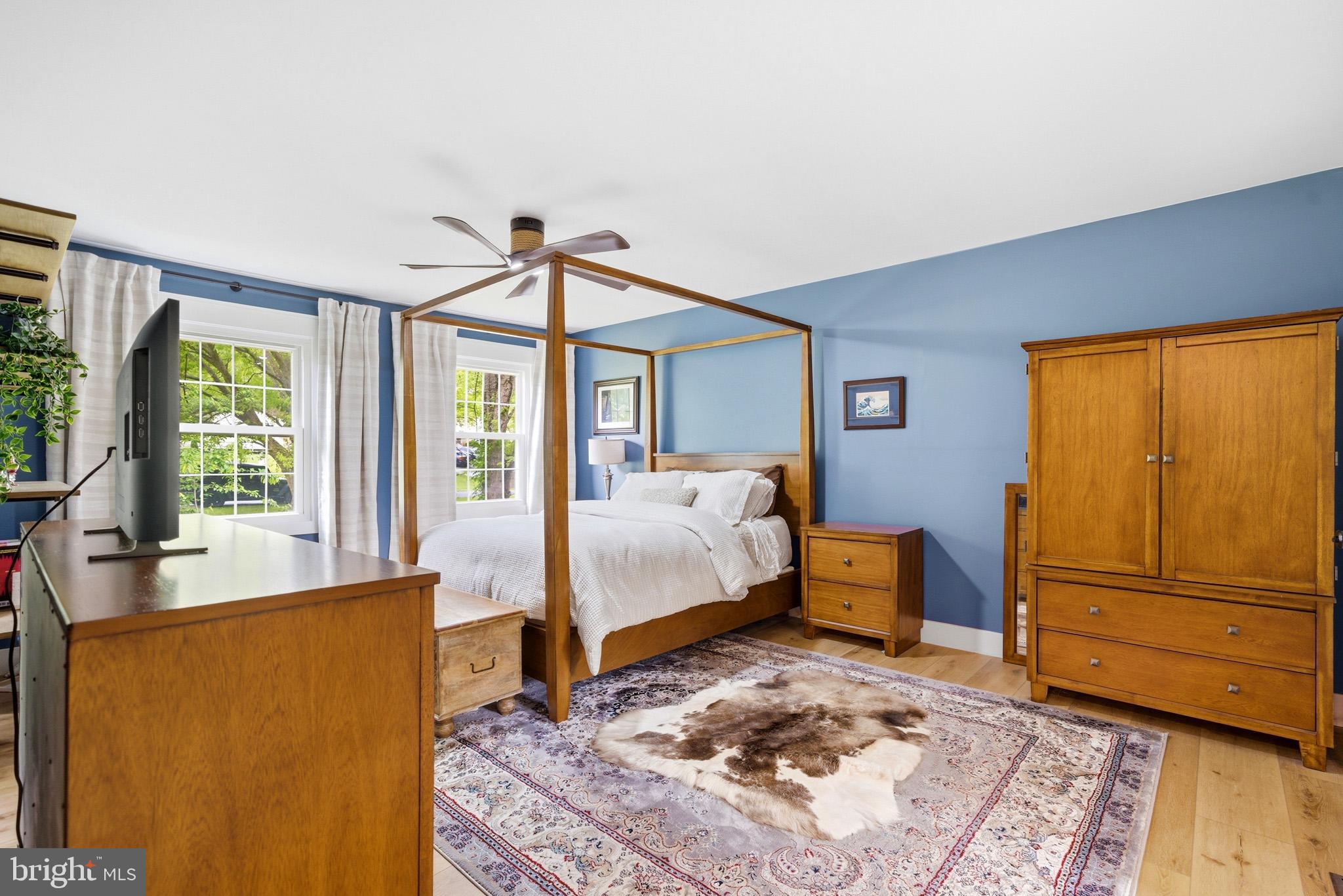 BAY COUNTRY - Residential