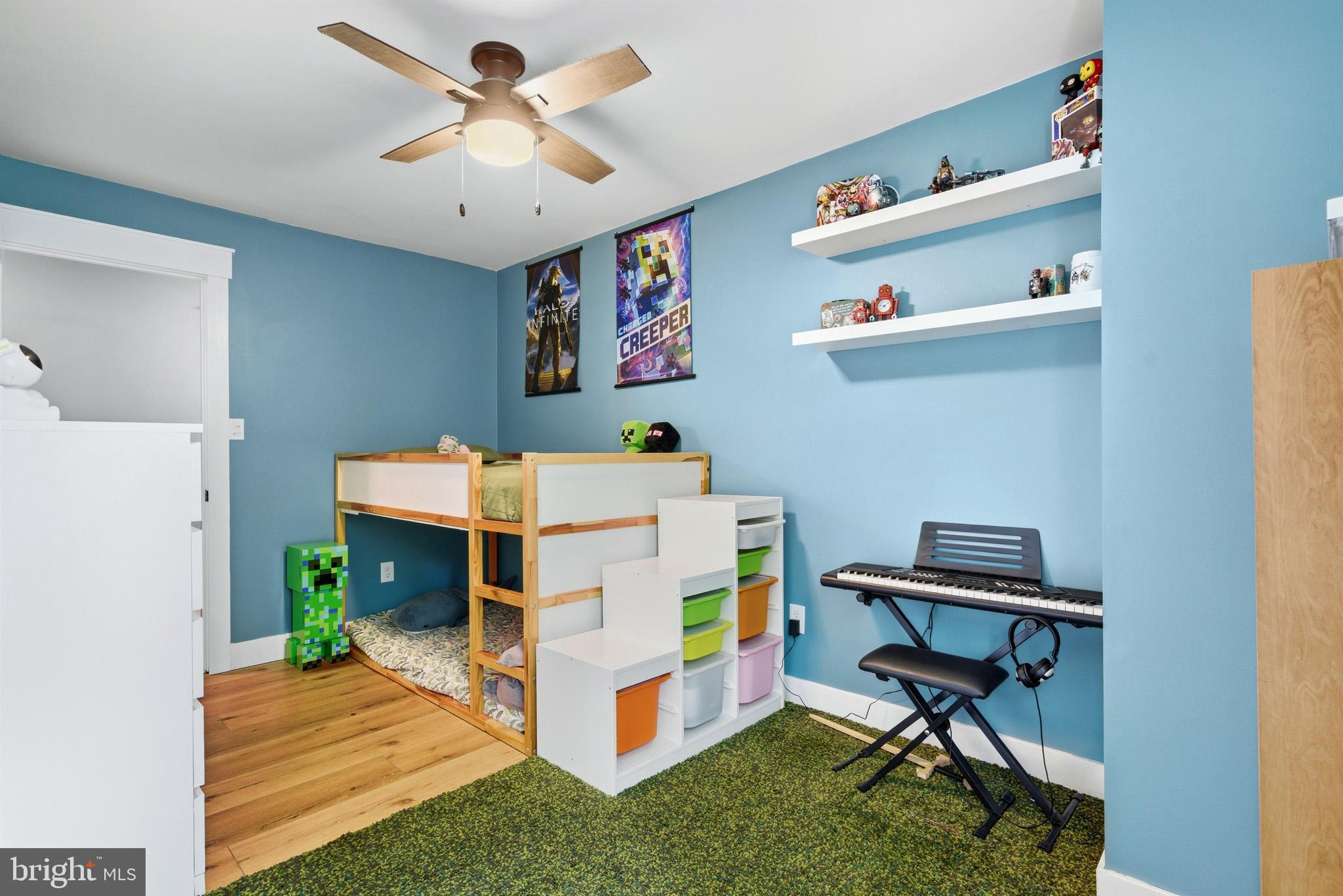 BAY COUNTRY - Residential