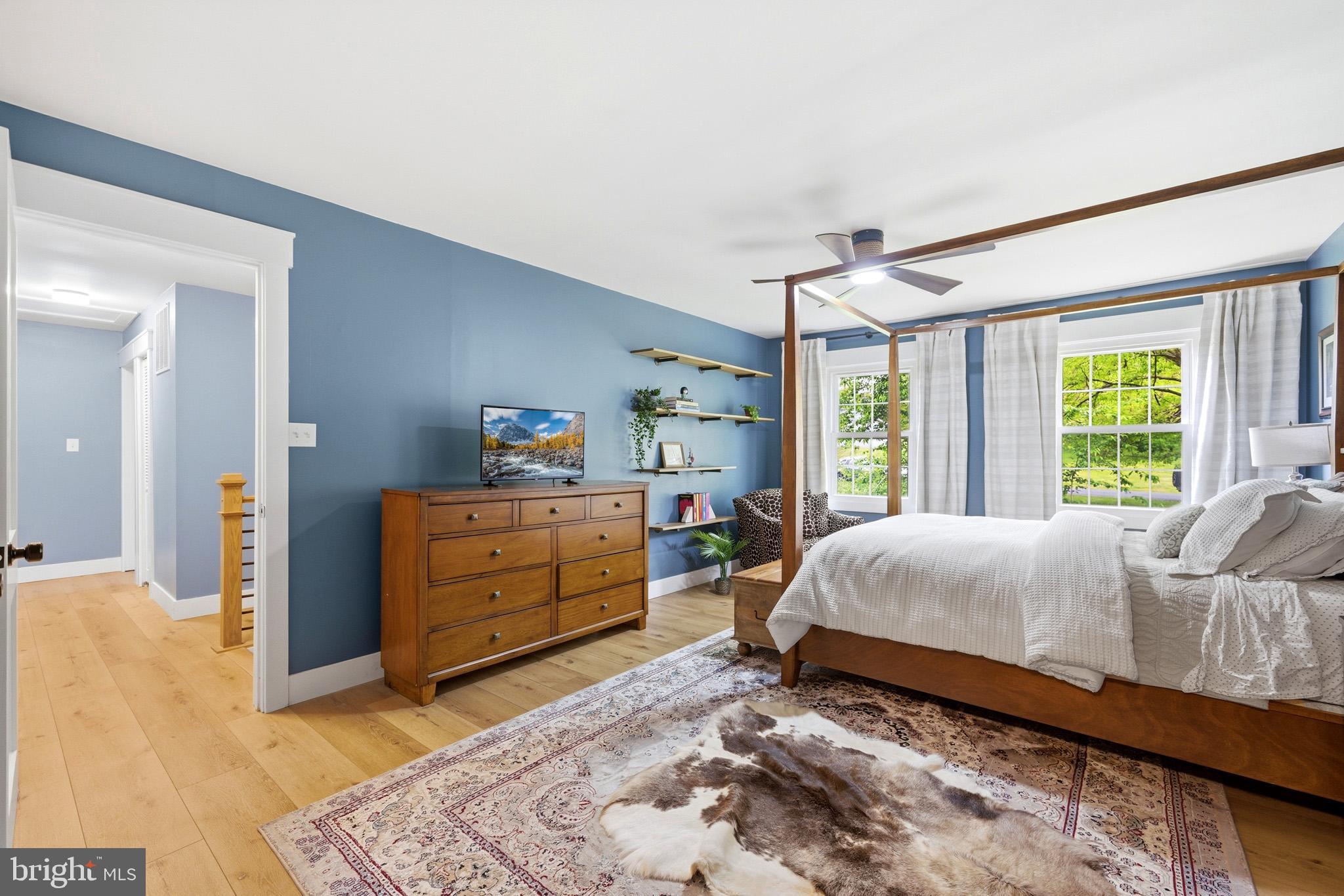 BAY COUNTRY - Residential