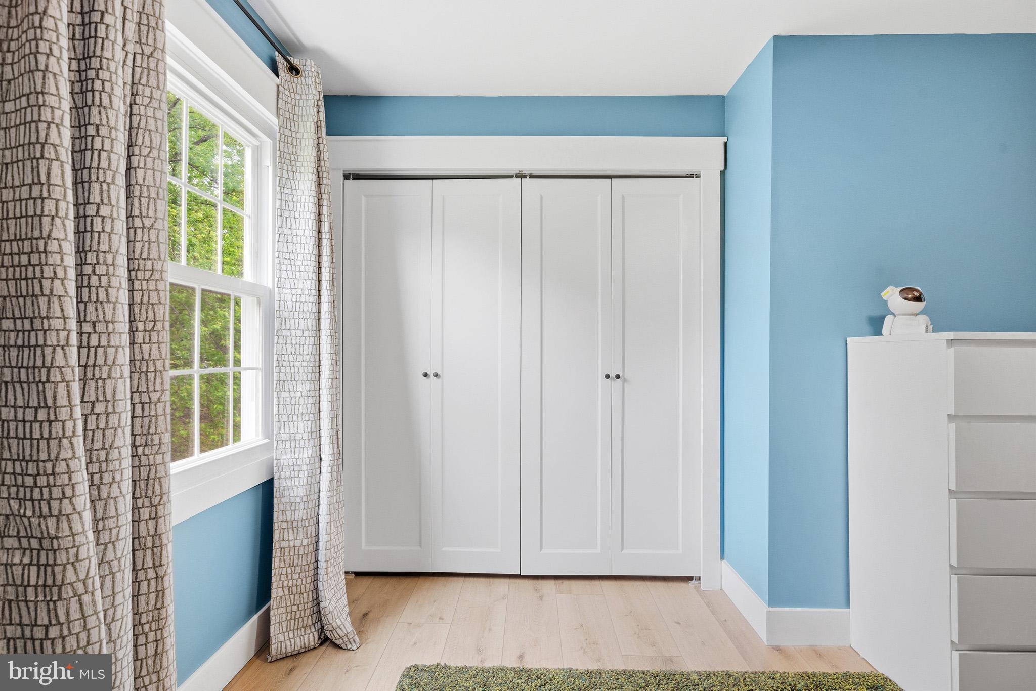 BAY COUNTRY - Residential