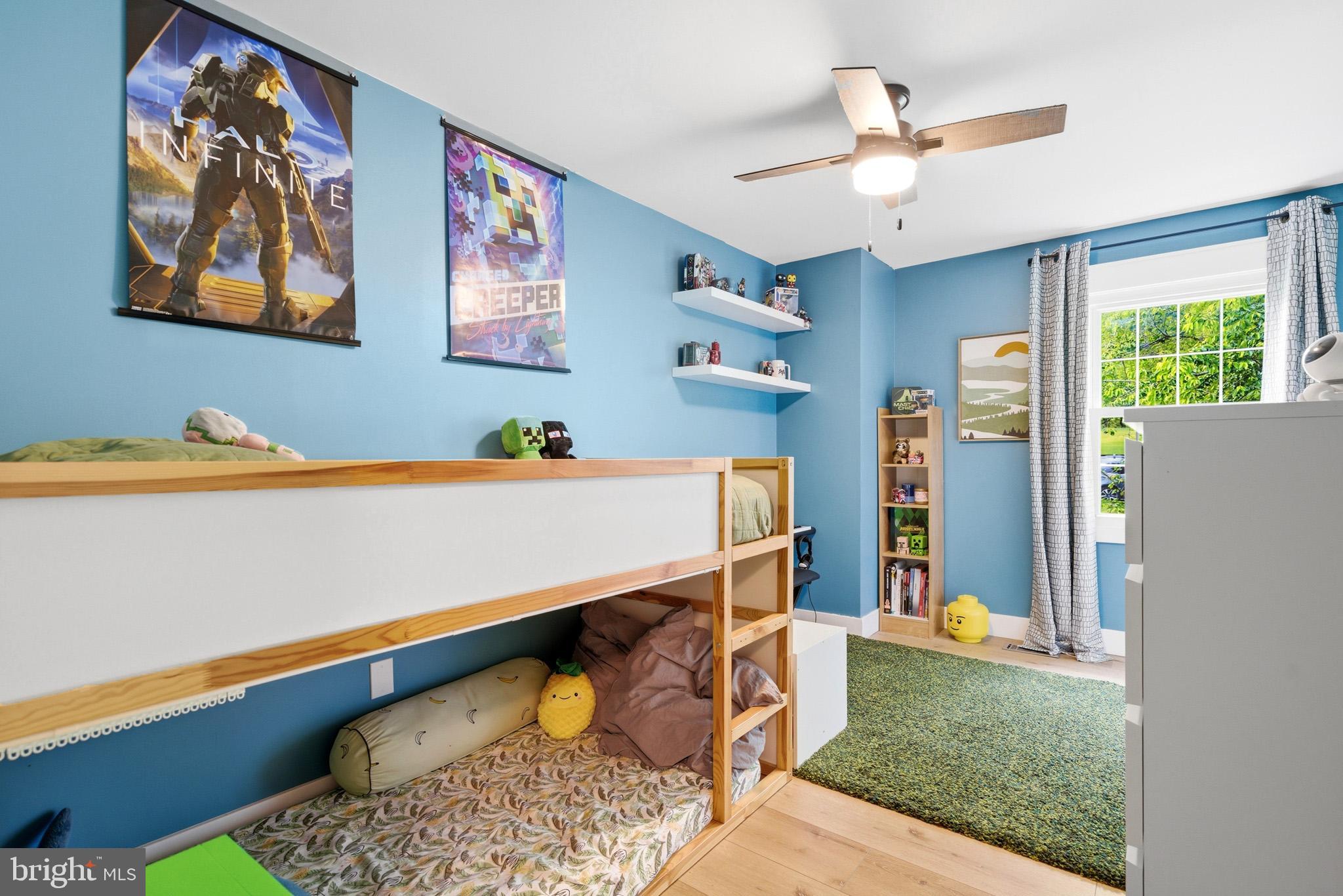 BAY COUNTRY - Residential