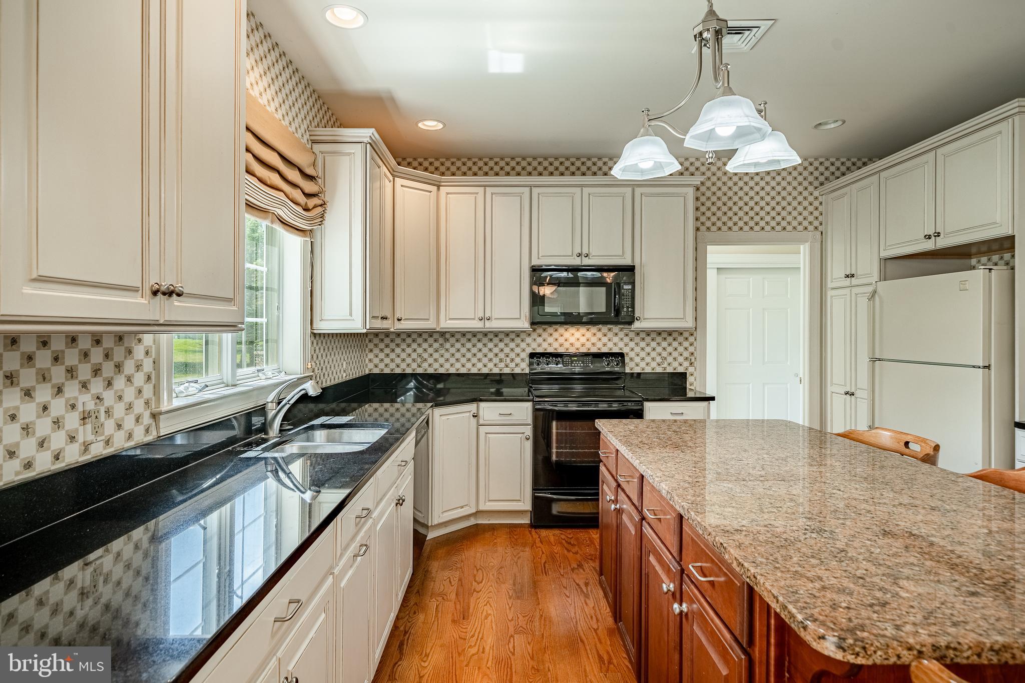 WYNNE FIELD ESTATES - Residential