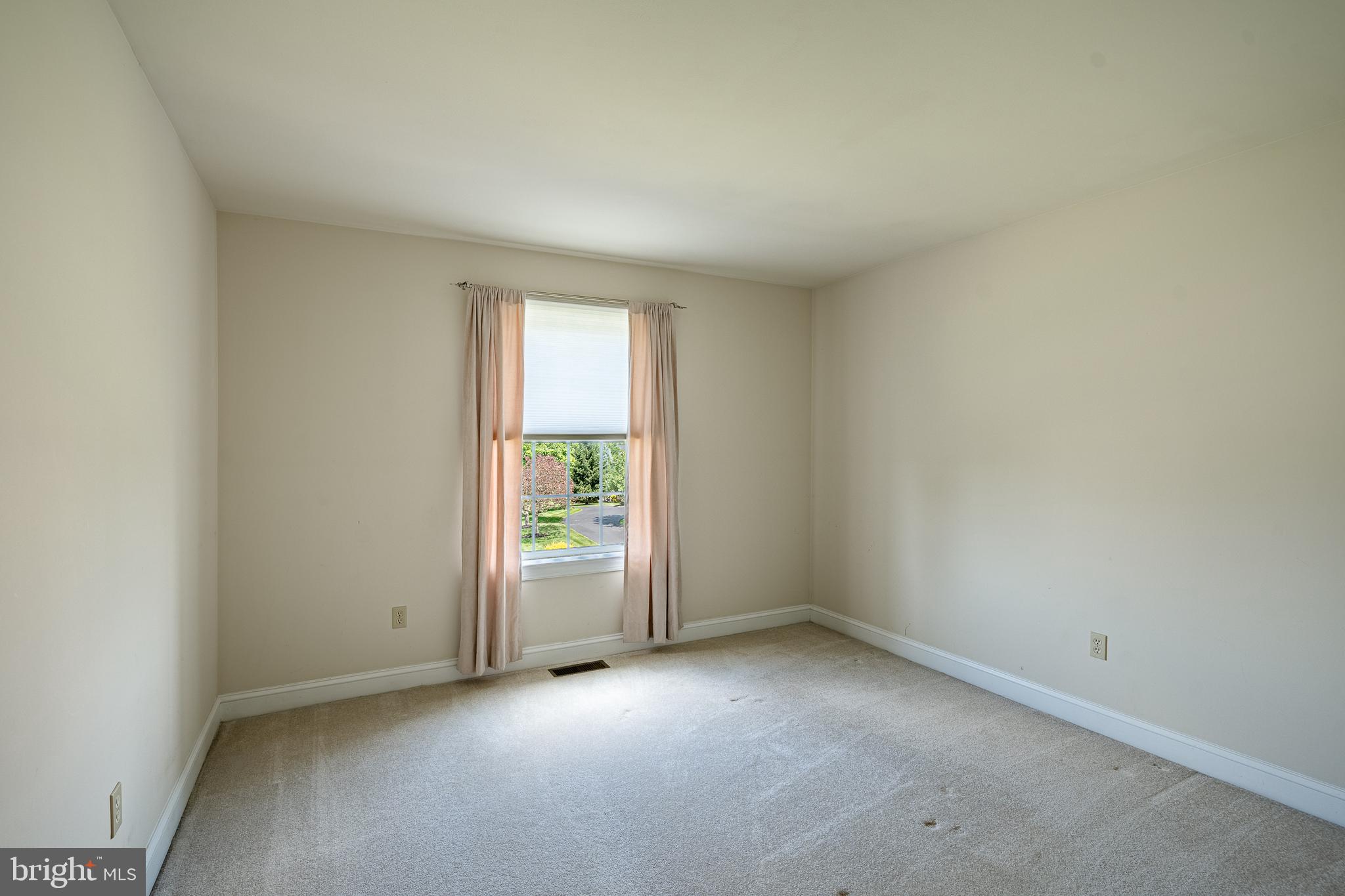 WYNNE FIELD ESTATES - Residential