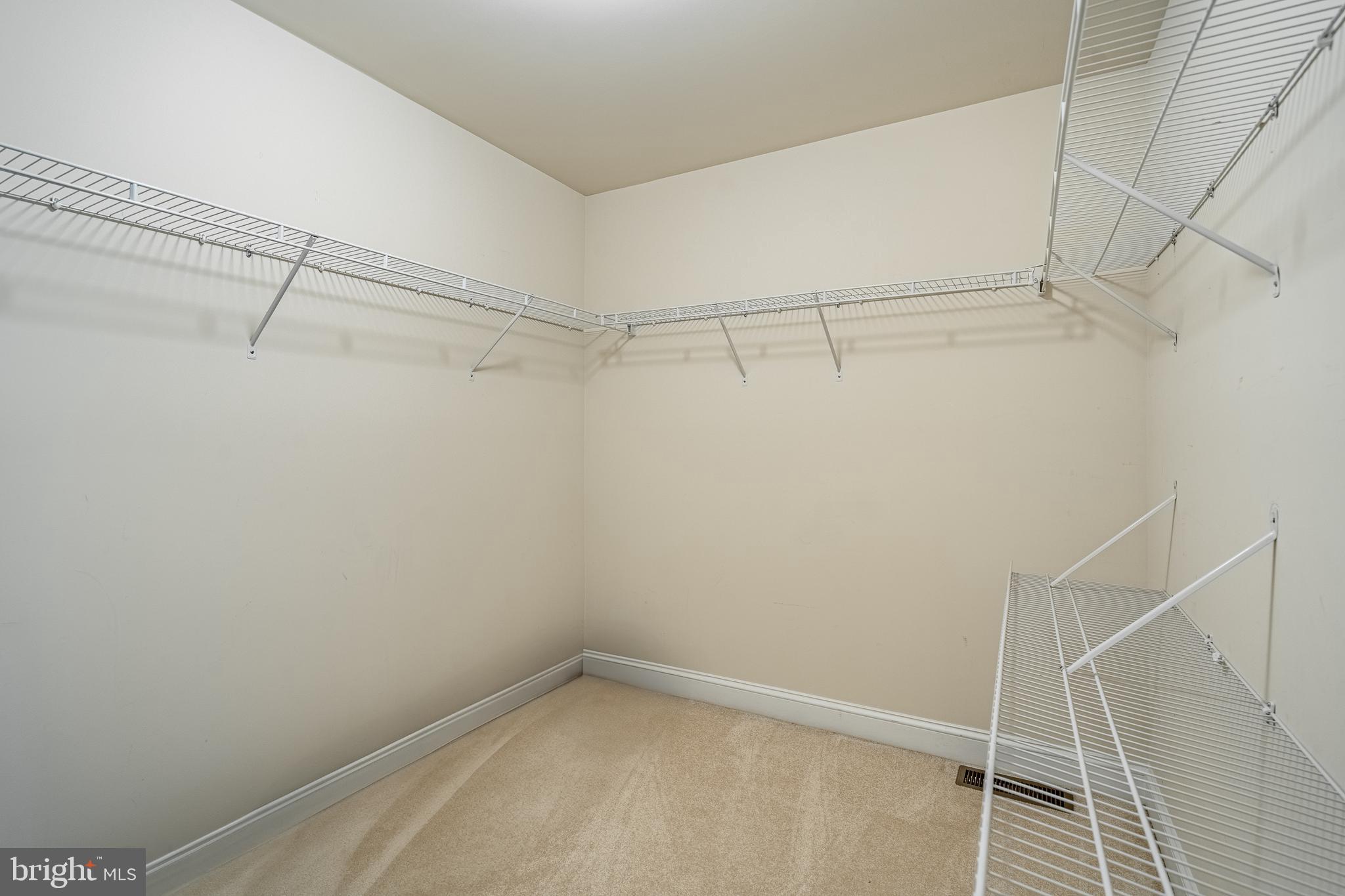 WYNNE FIELD ESTATES - Residential