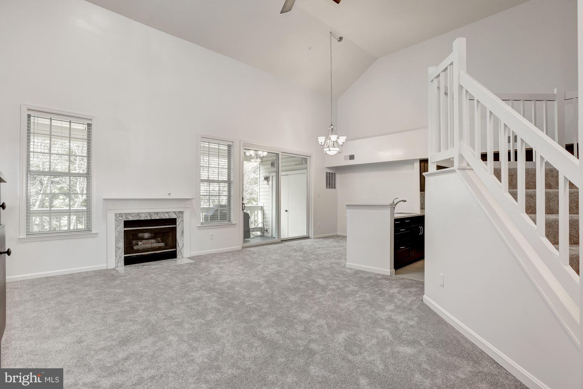 ETON SQUARE - Residential