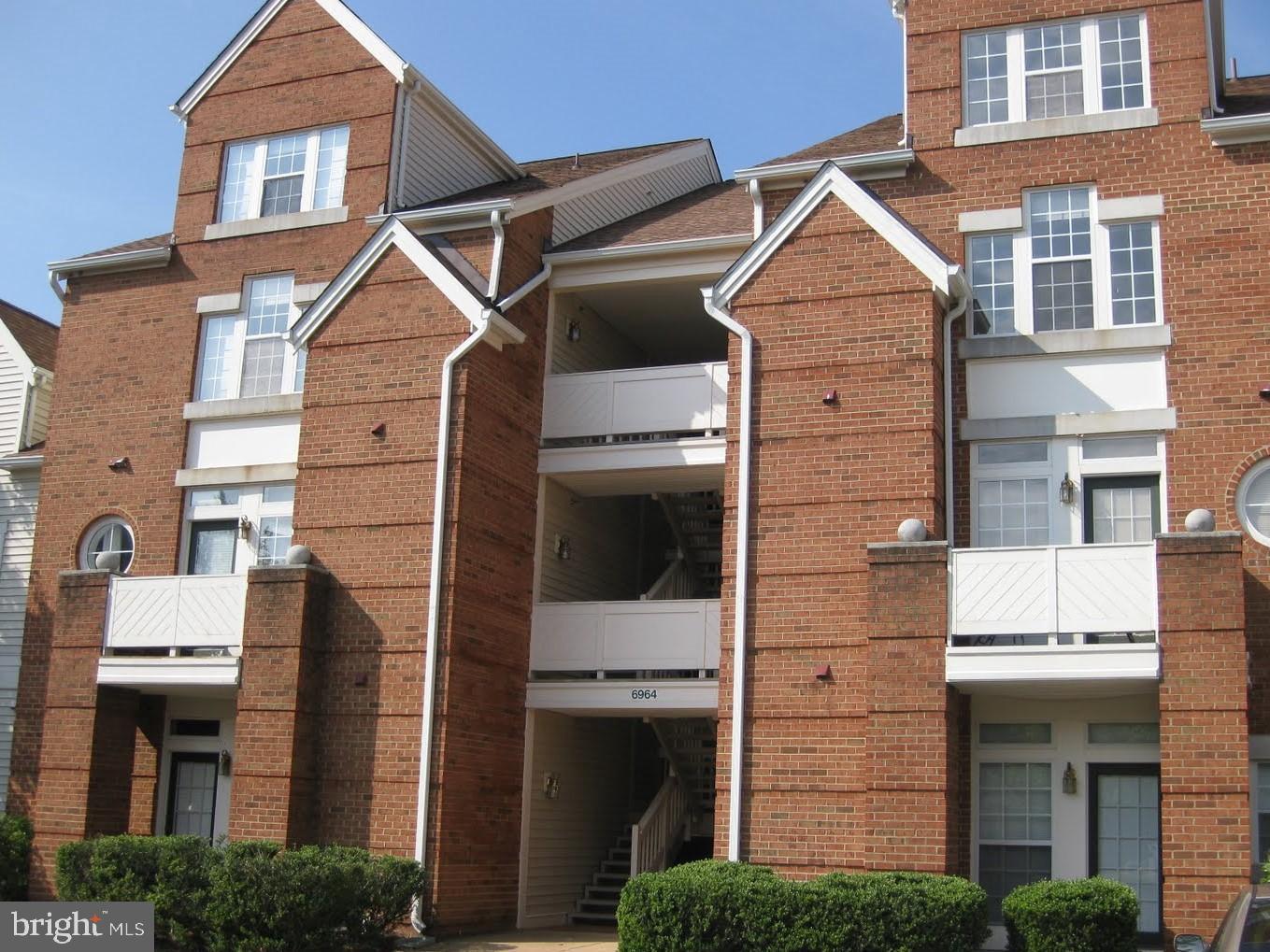 ETON SQUARE - Residential