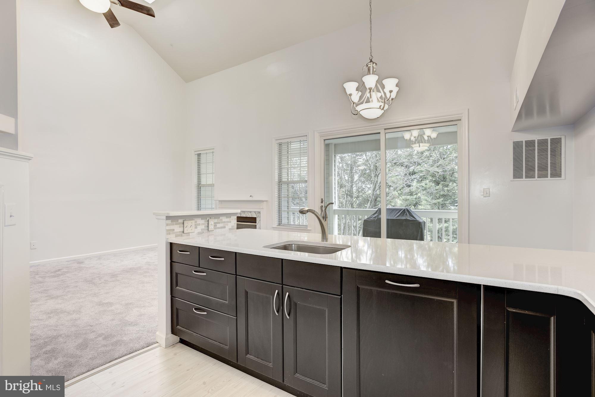 ETON SQUARE - Residential