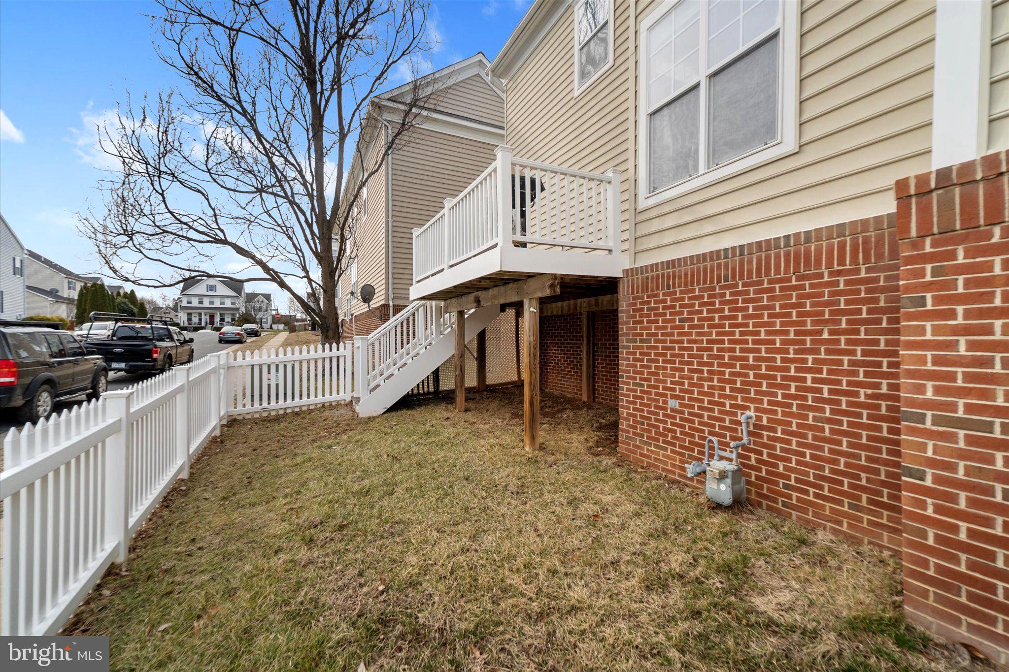 MEADOWS AT MORRIS FARM - Residential