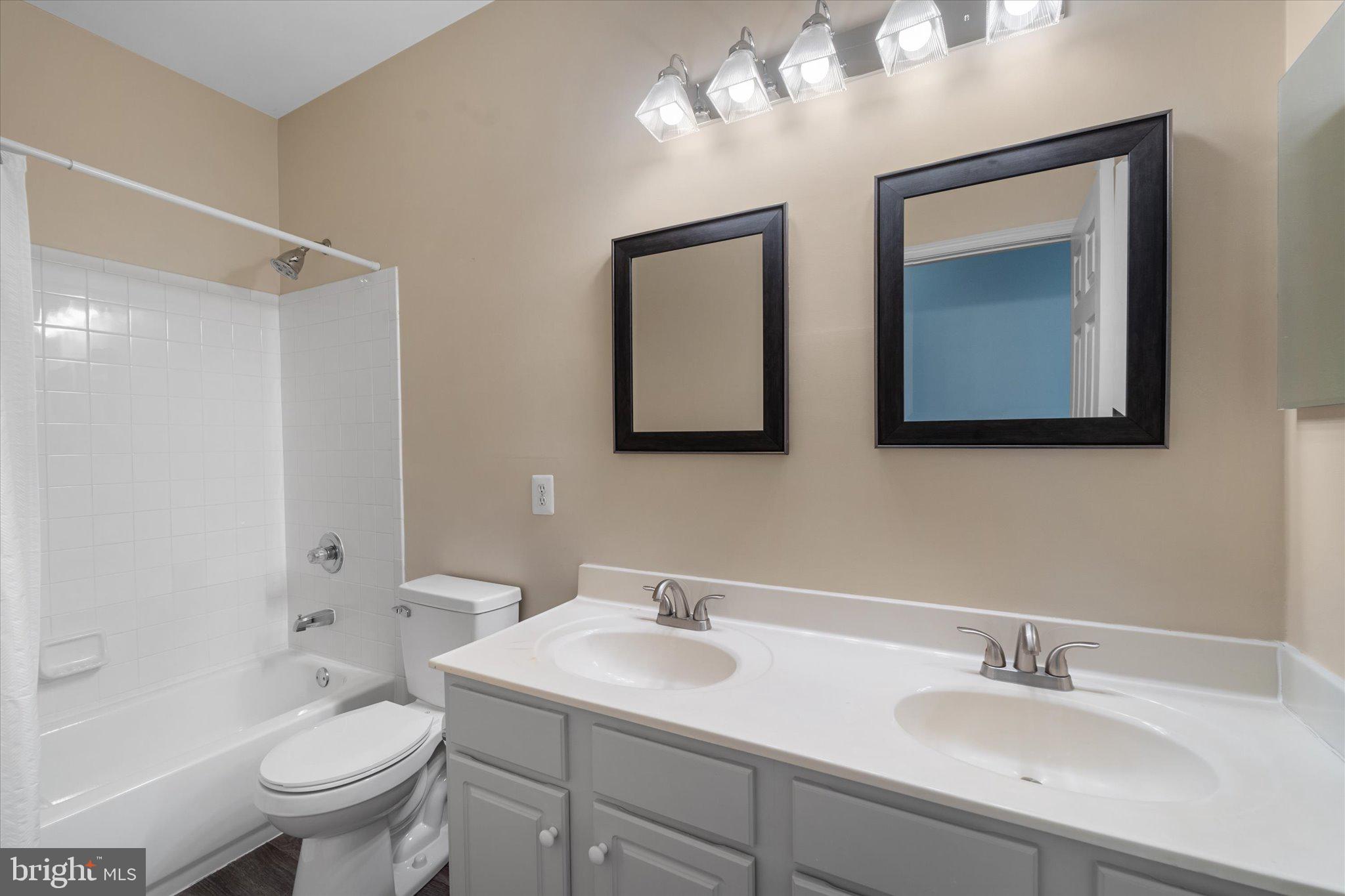 MEADOWS AT MORRIS FARM - Residential