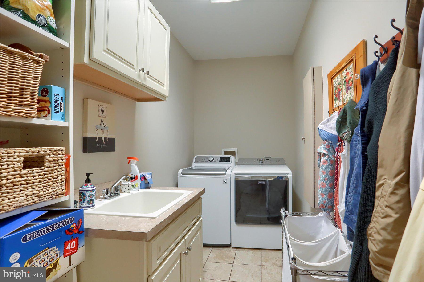 OLD IRON ESTATES - Residential