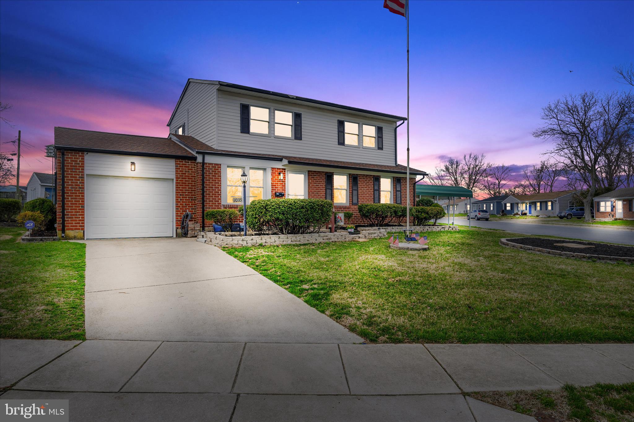 1035 SUNNY BROOK DRIVE