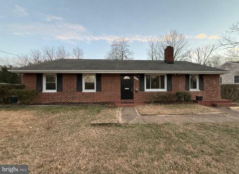 6205 EVERGLADES DRIVE ALEXANDRIA VA 22312