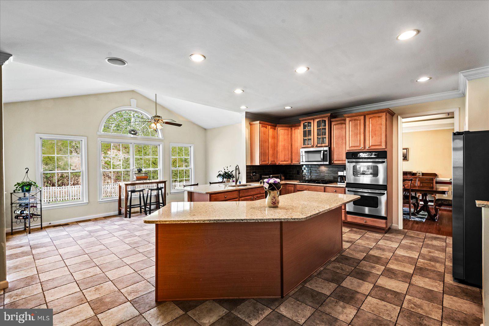 ASHLAND - Residential