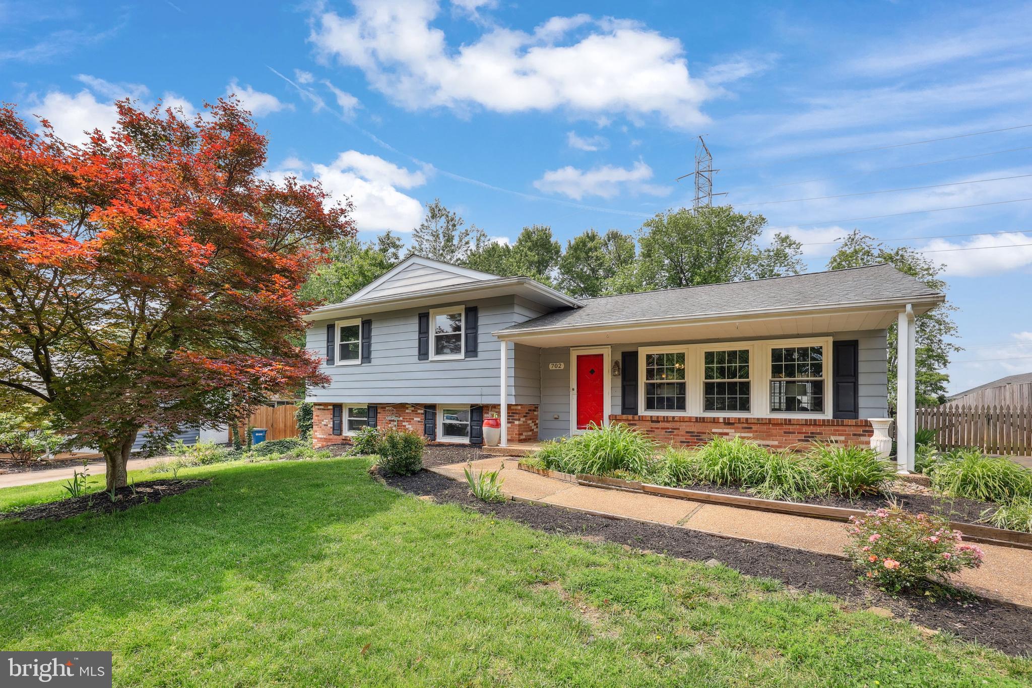 702 WILLIAMSBURG ROAD