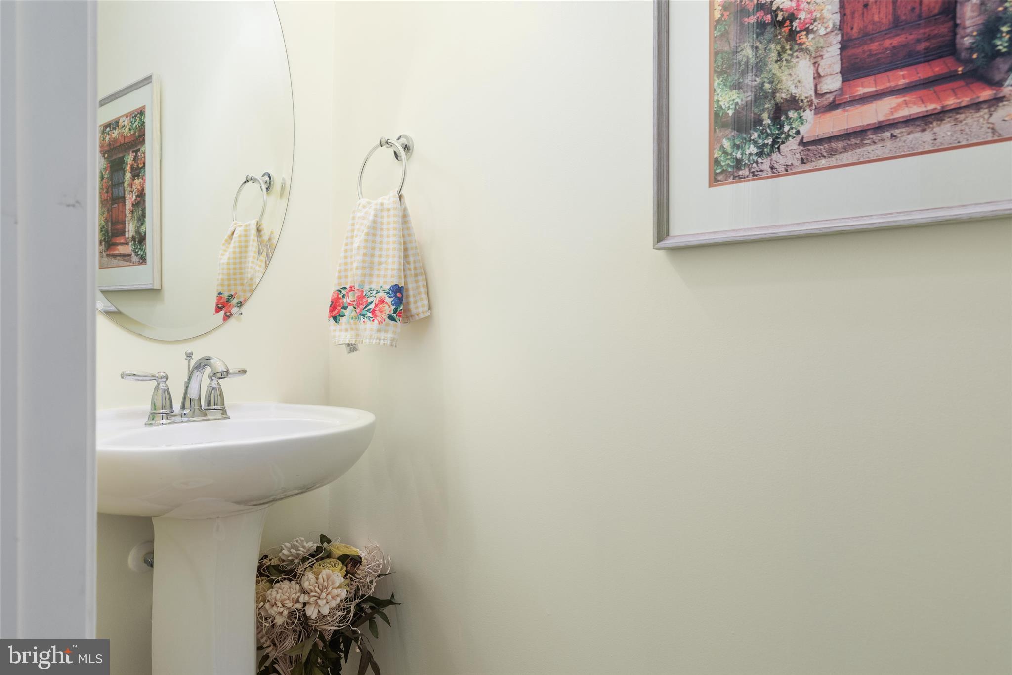 WAKELAND MANOR - Residential