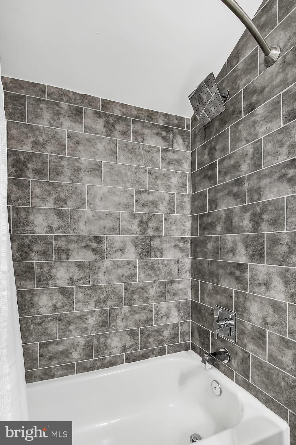 TOWSON - Residential