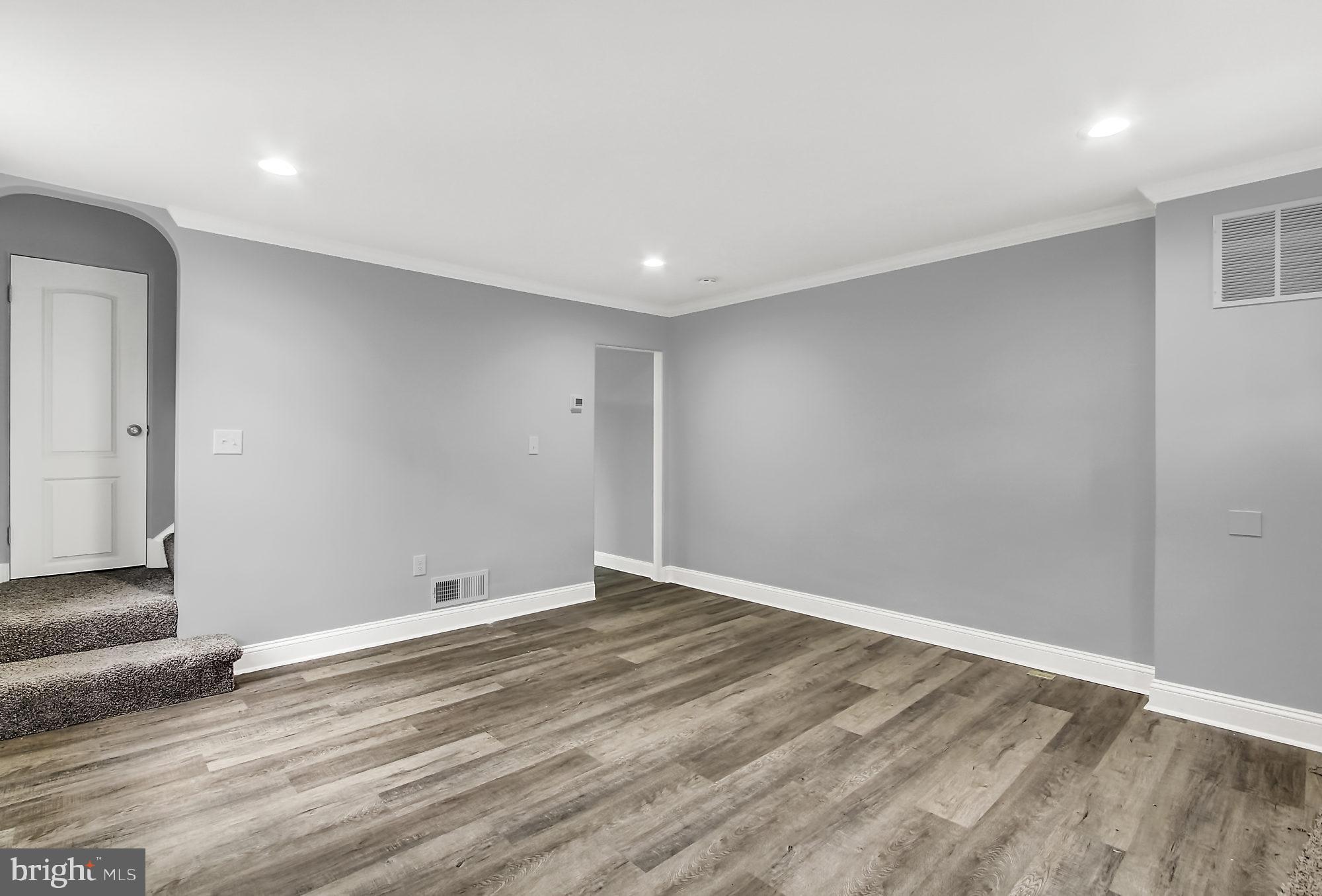 TOWSON - Residential