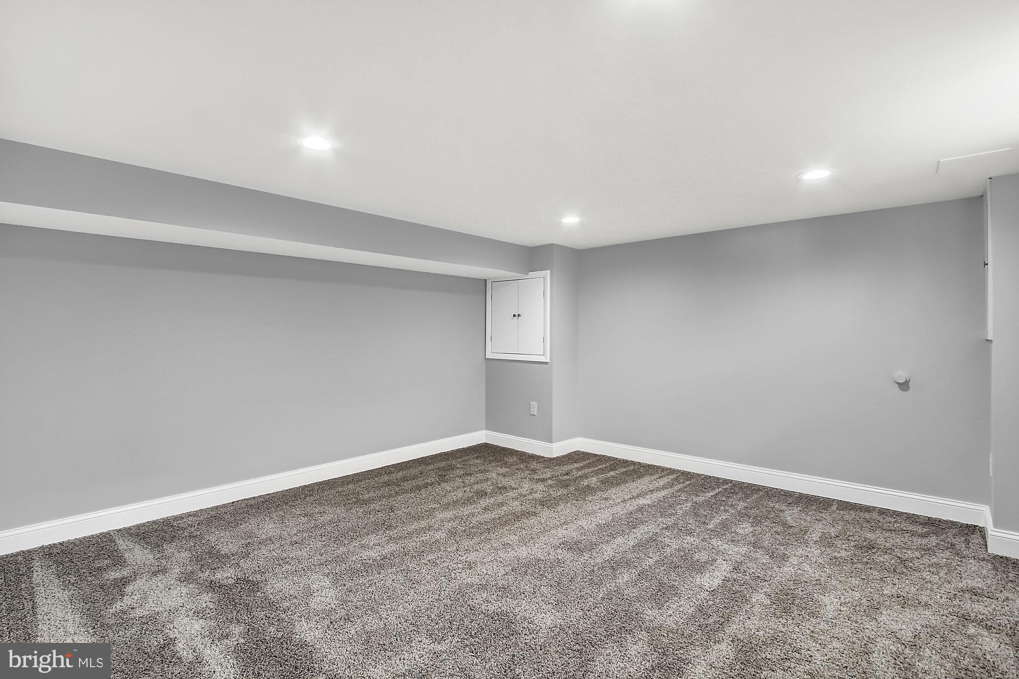 TOWSON - Residential