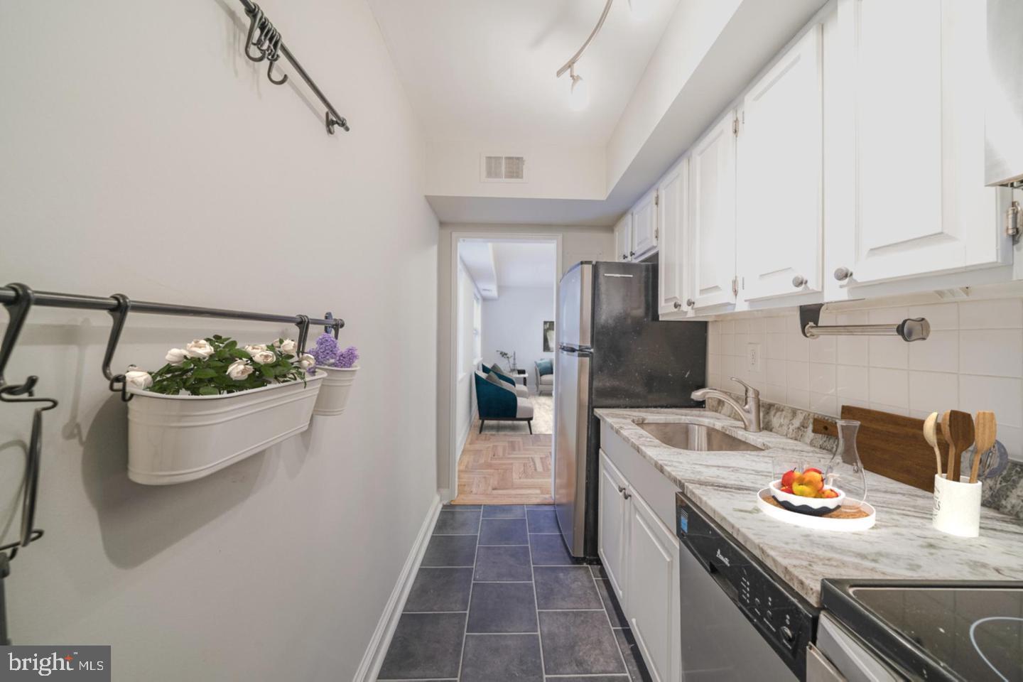 1311 N ODE STREET 602