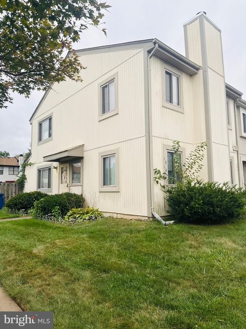 1018 KNIGHT LANE HERNDON VA 20170