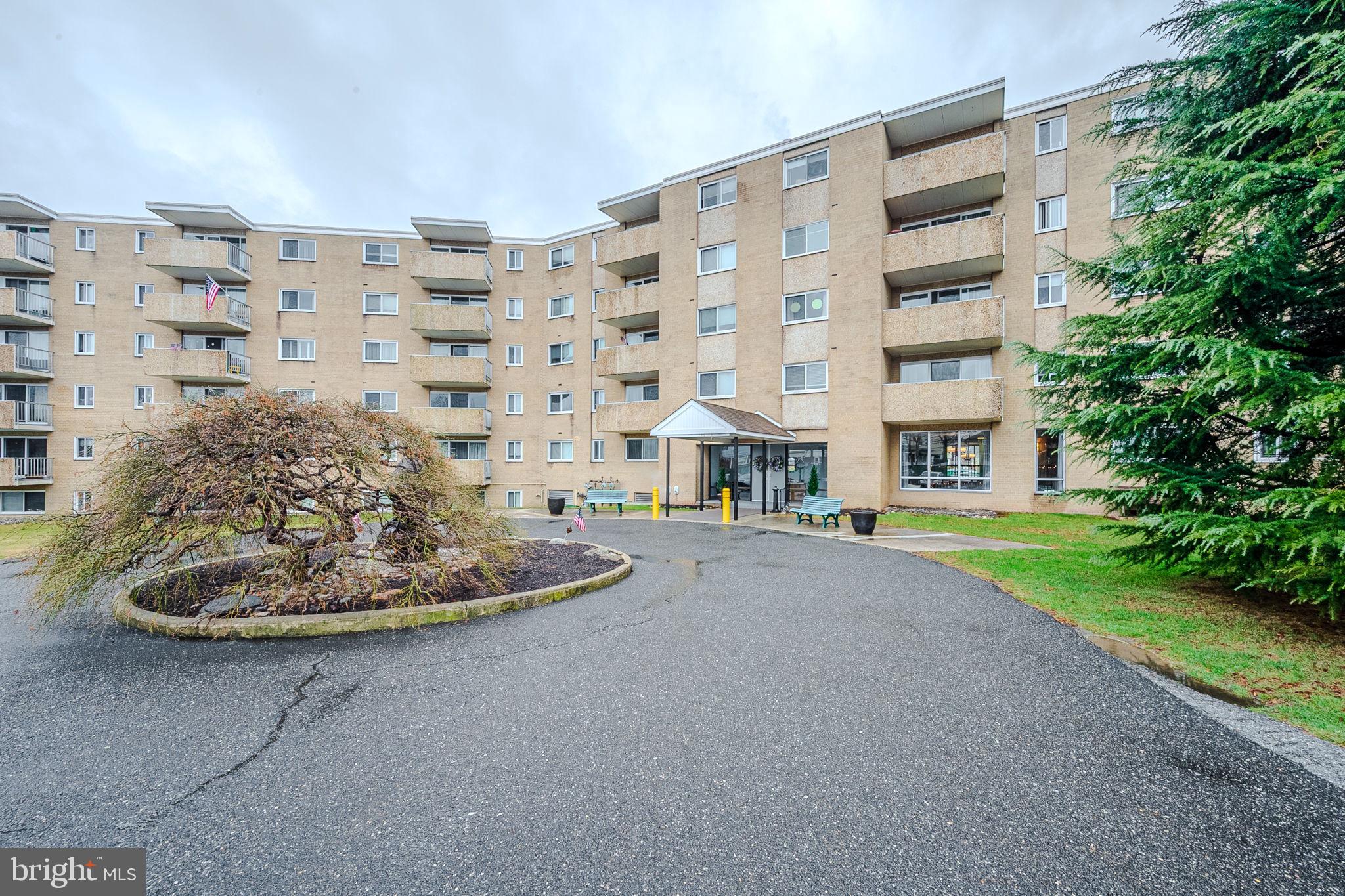 BRIARCLIFF - Residential