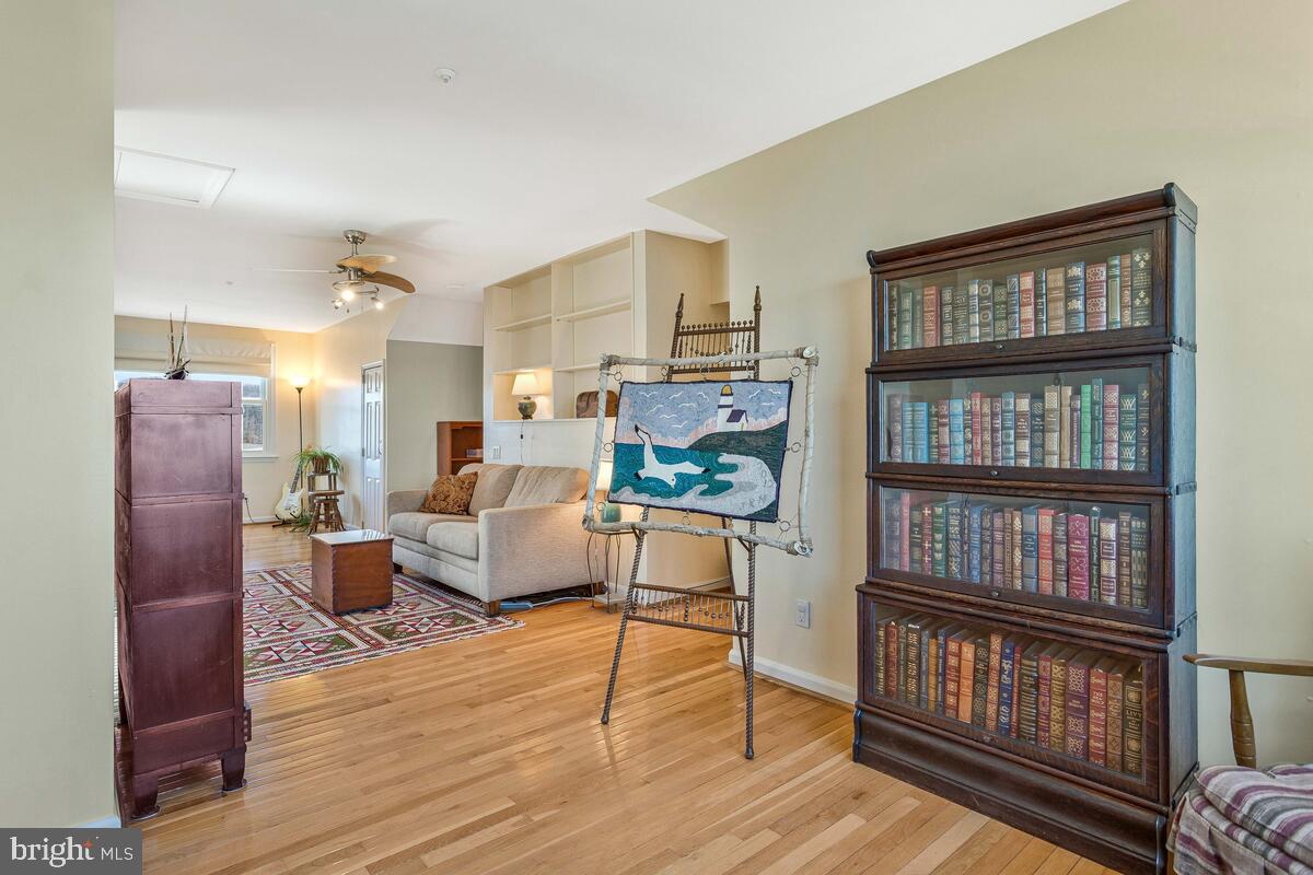 SEA GATE - Residential