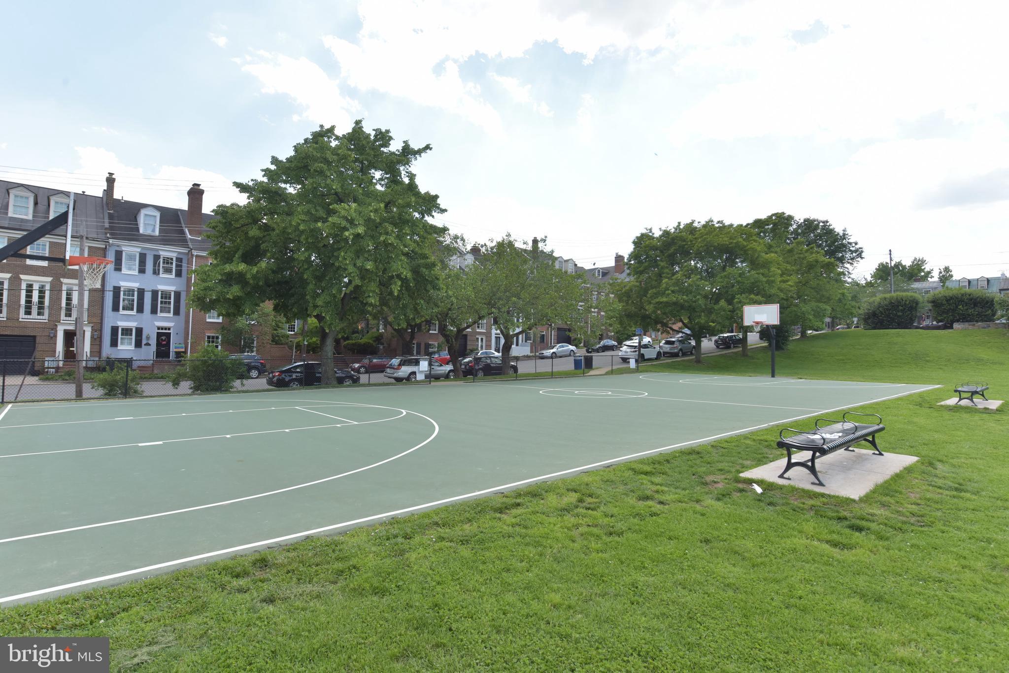 OLD TOWN - Residential