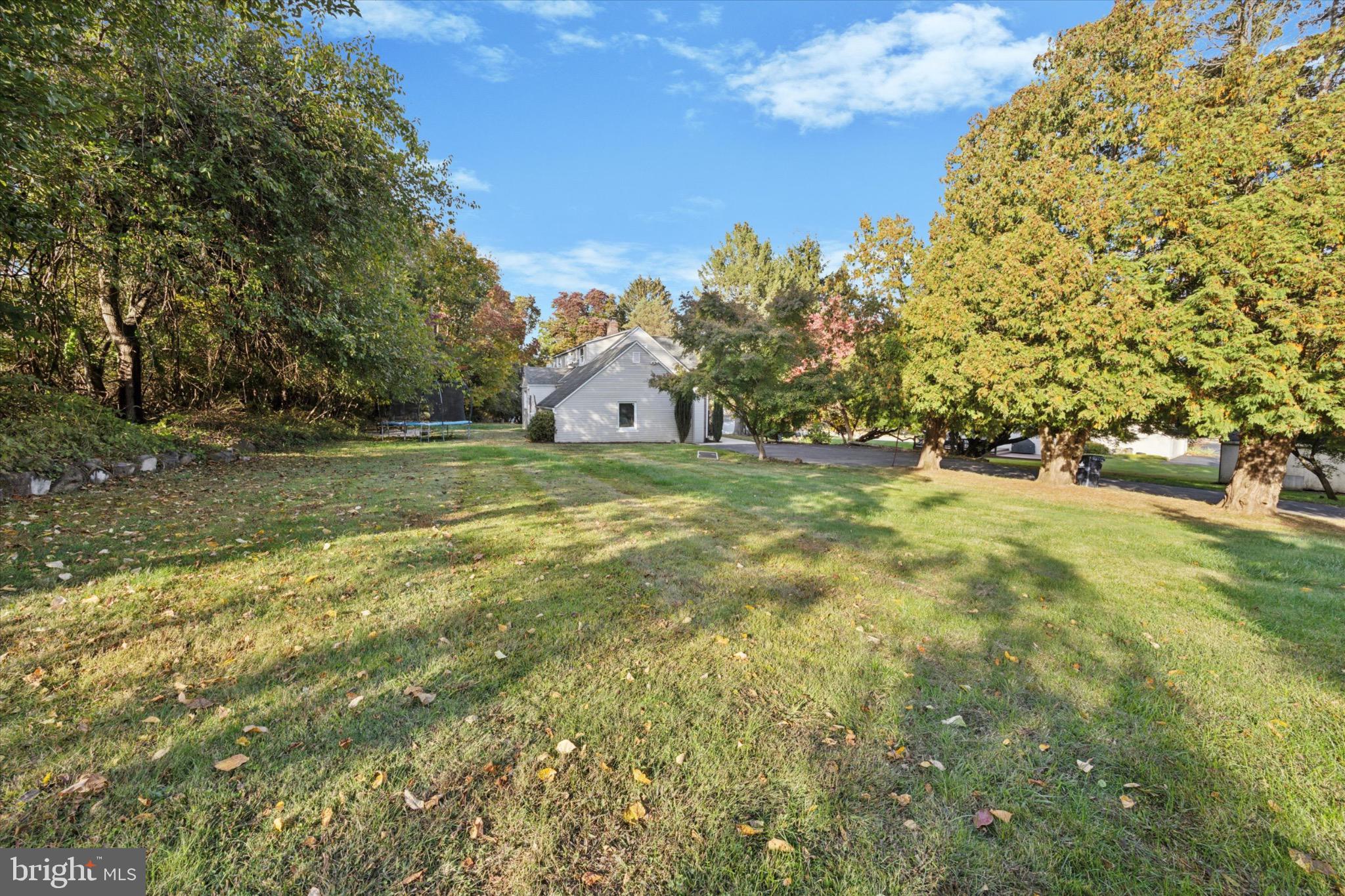 HIDDEN CREEK - Residential