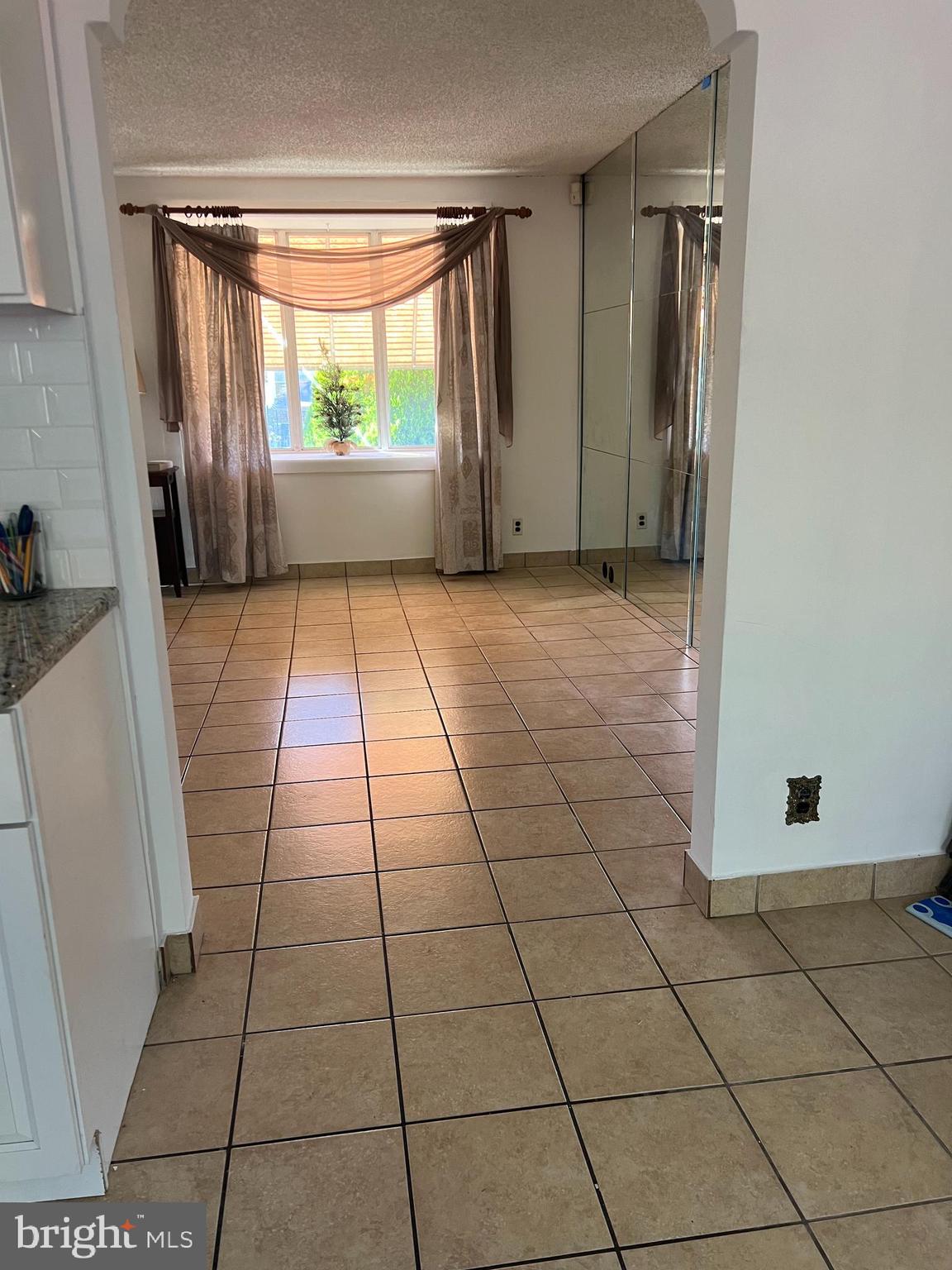 JUNIATA - Residential