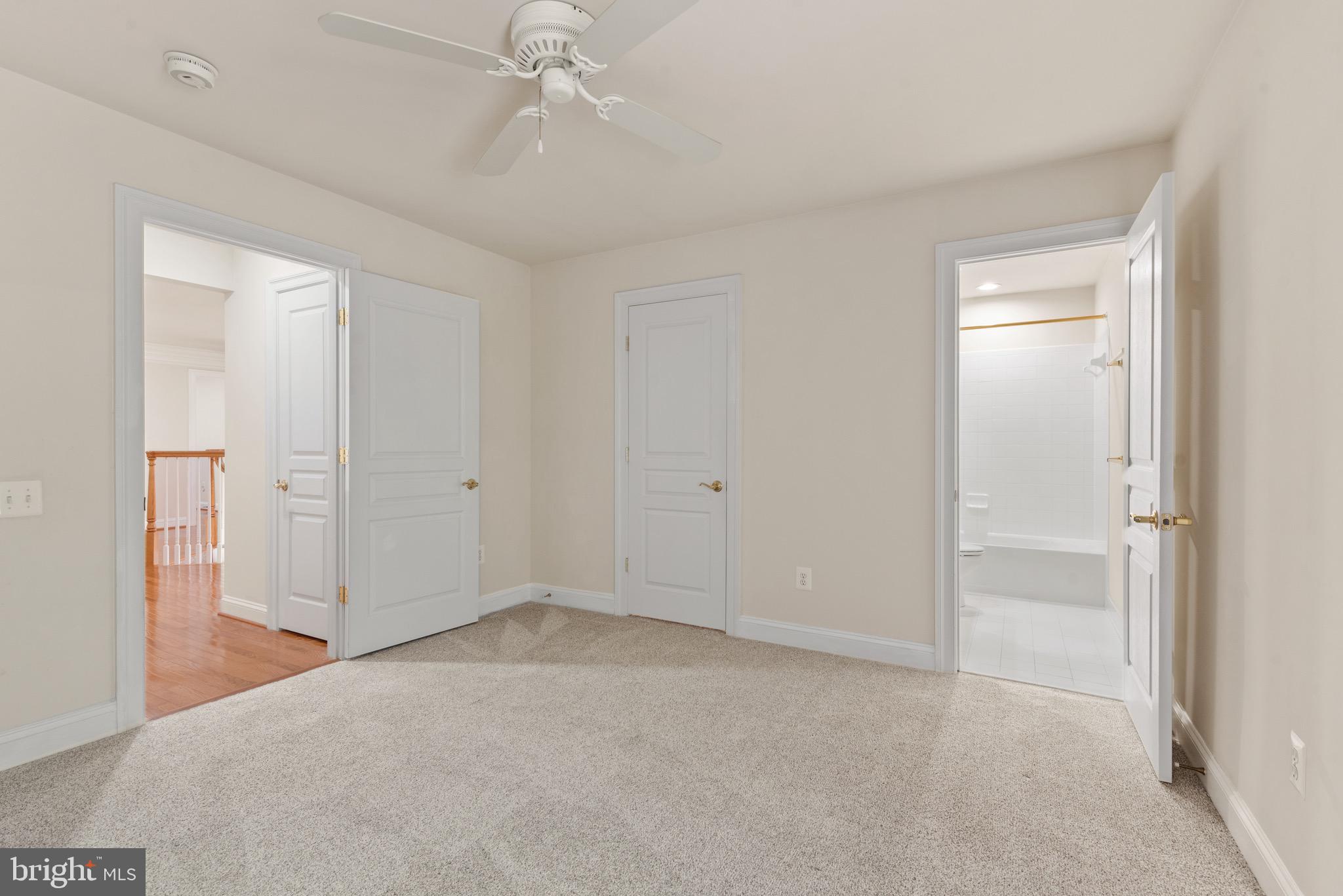 GLEN MEADOWS - Residential