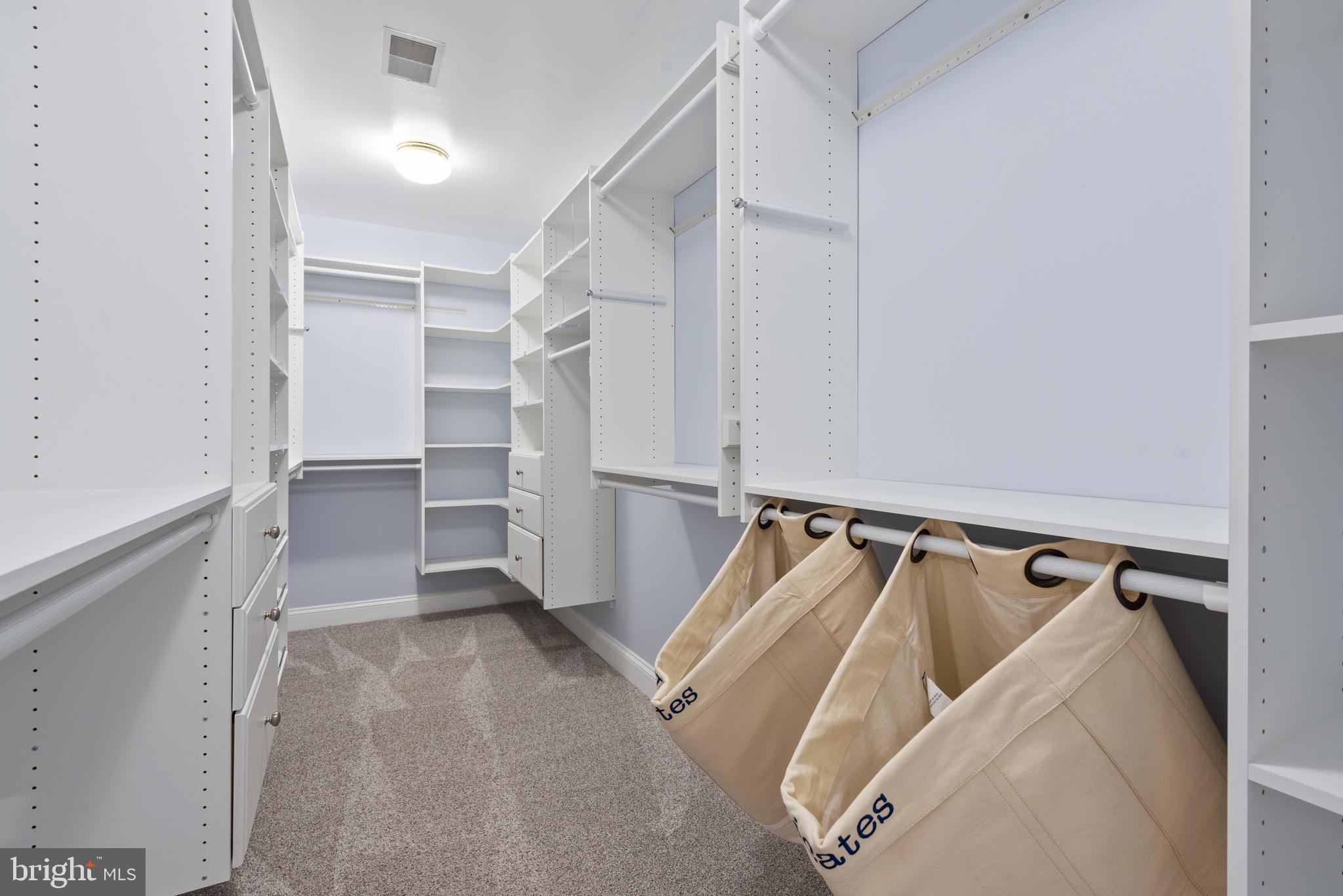 GLEN MEADOWS - Residential