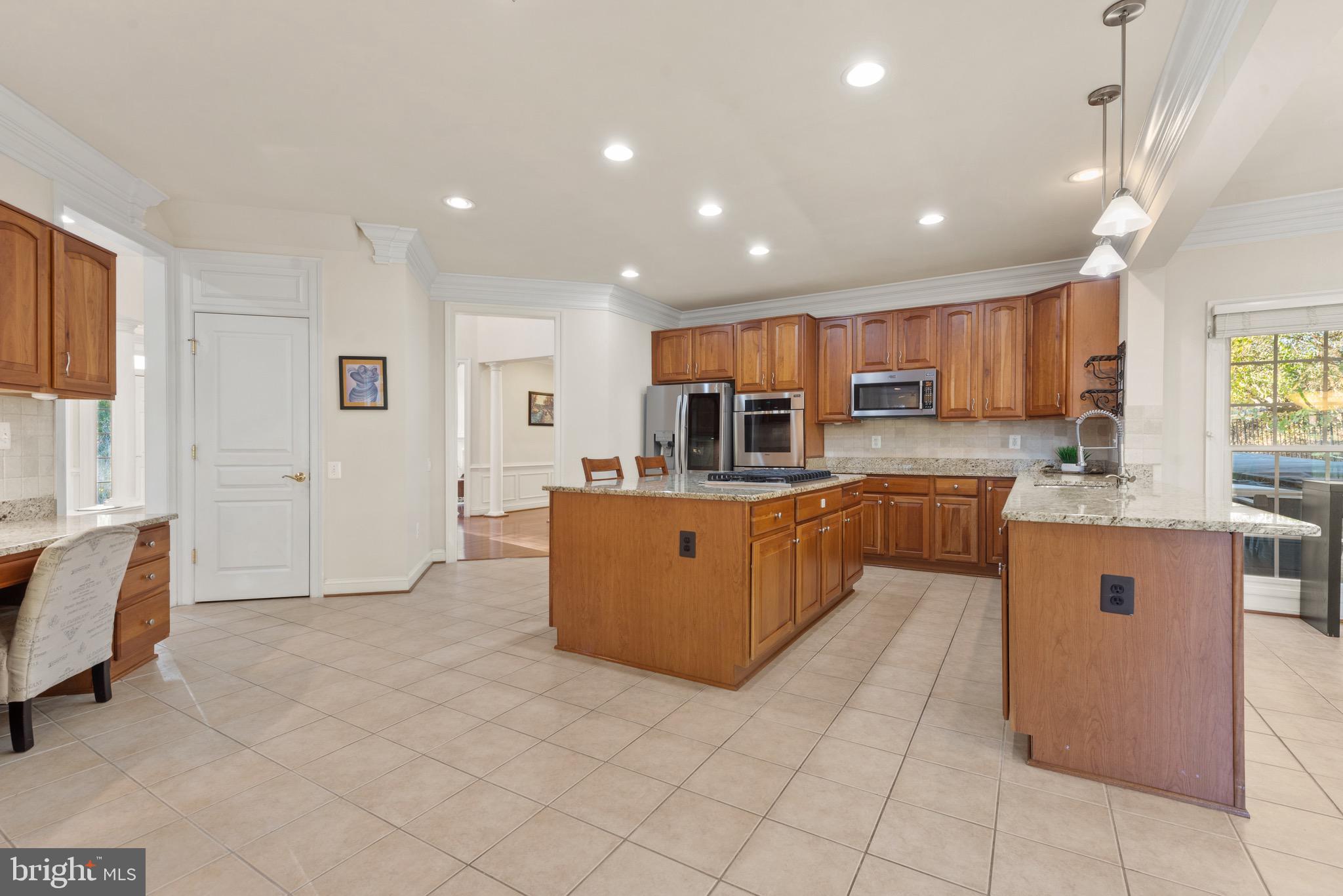 GLEN MEADOWS - Residential