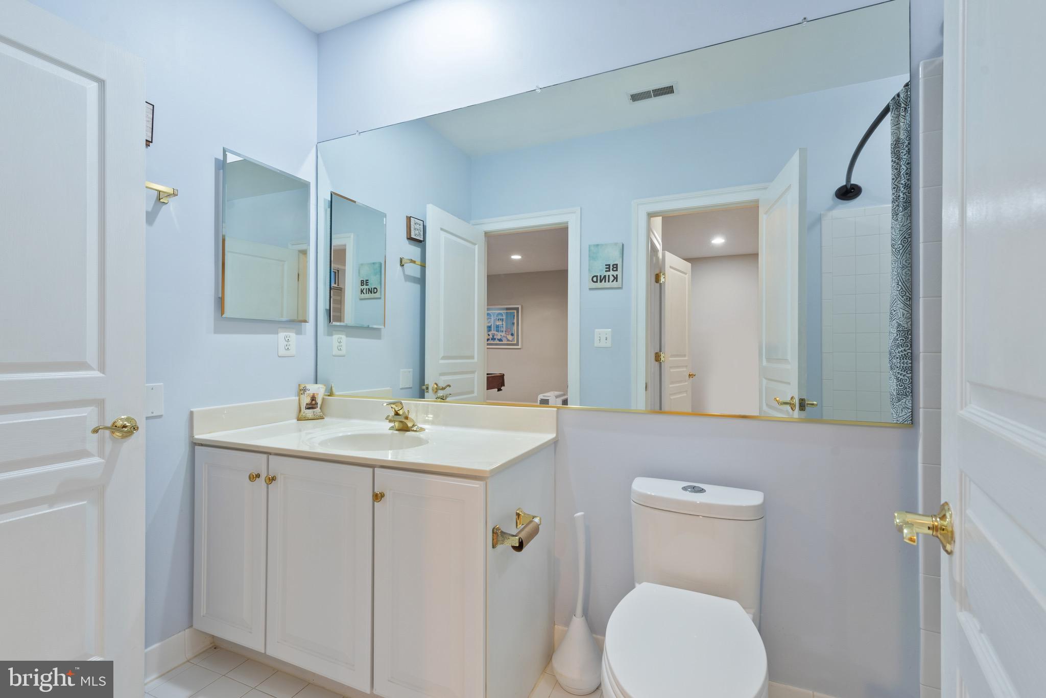 GLEN MEADOWS - Residential