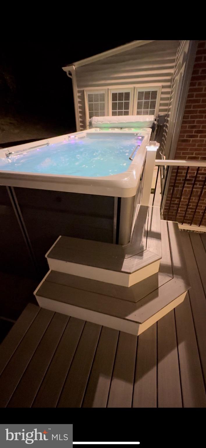 GLEN MEADOWS - Residential