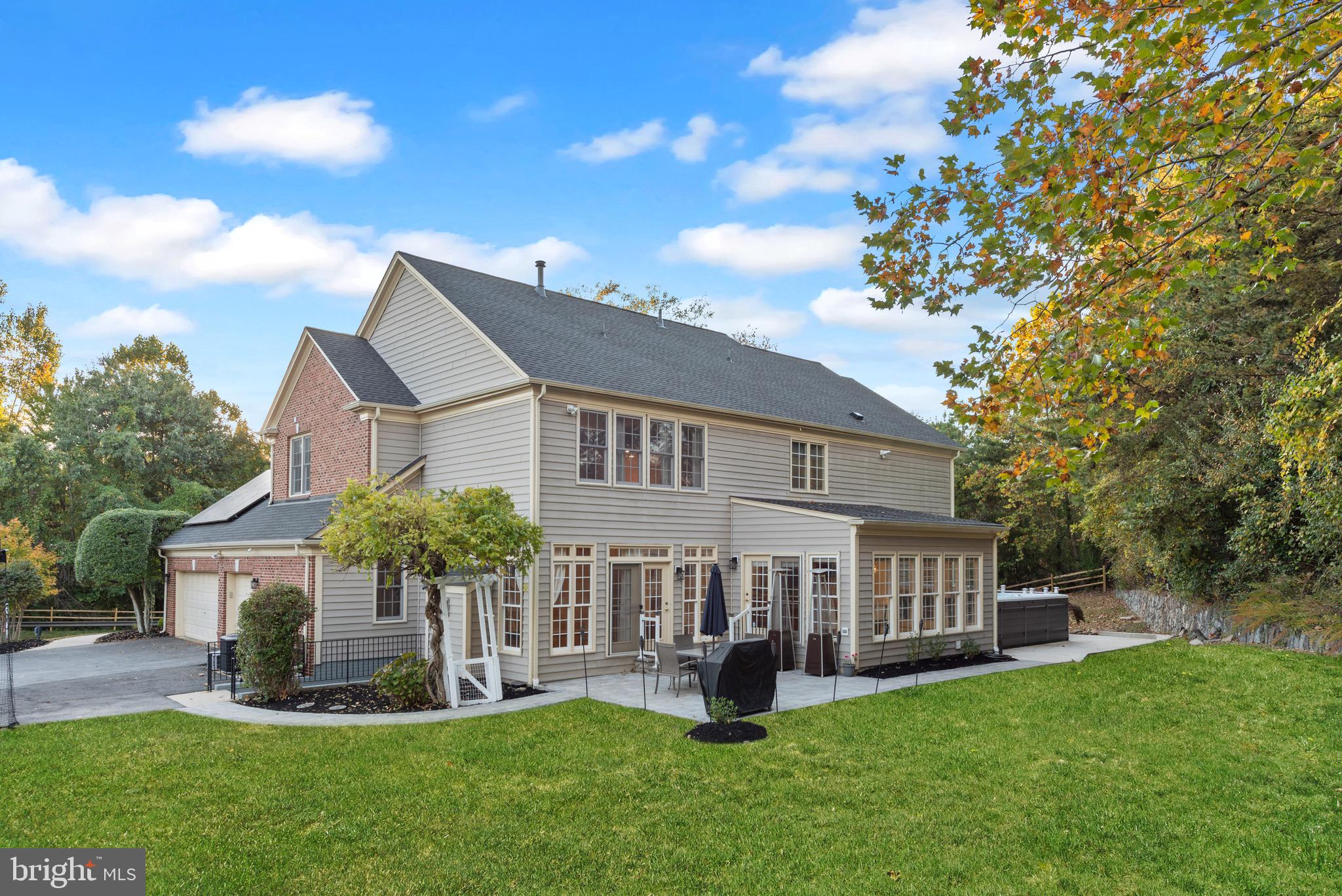 GLEN MEADOWS - Residential