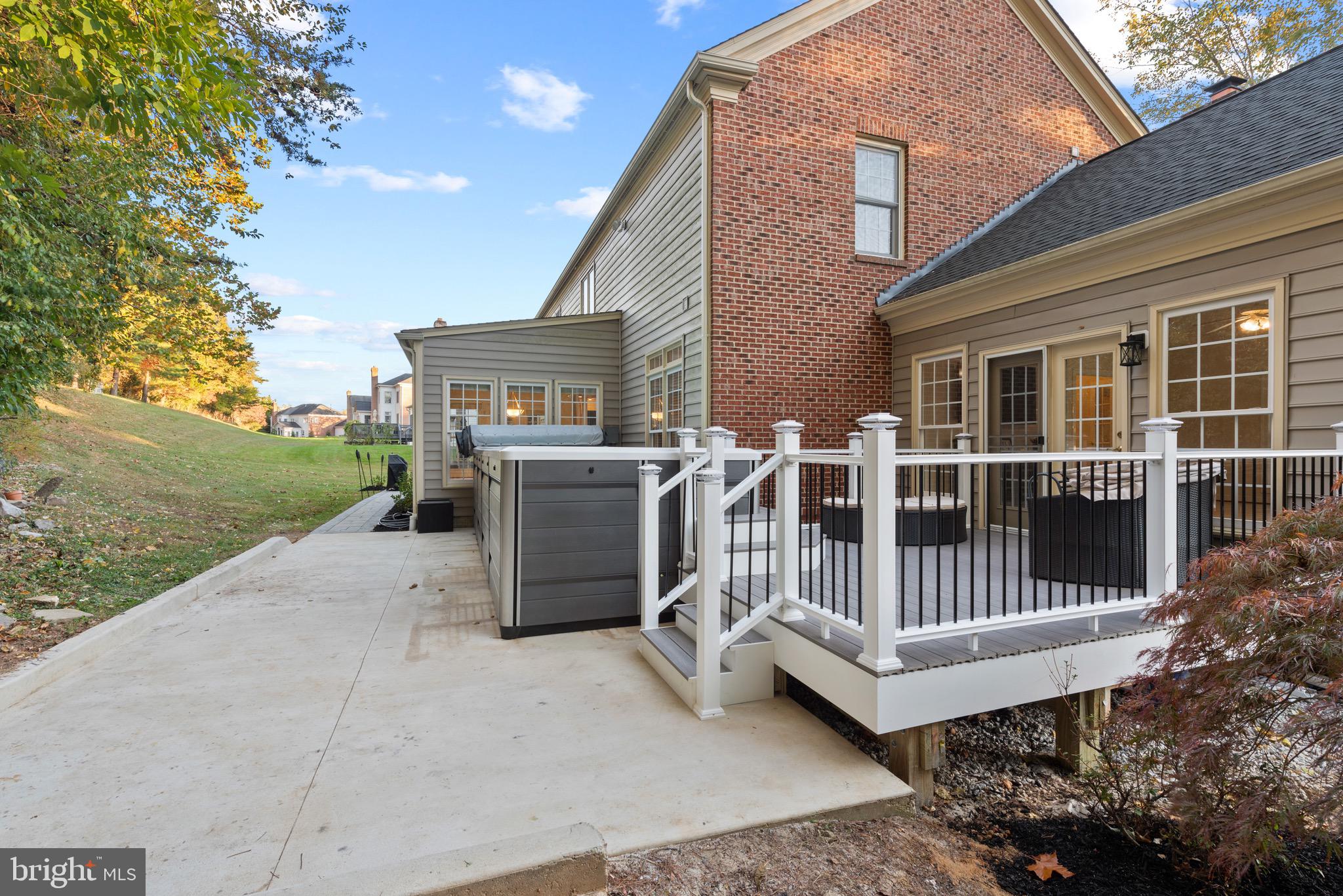 GLEN MEADOWS - Residential