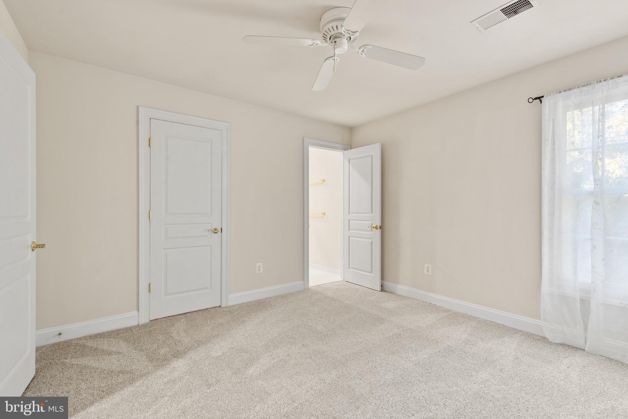 GLEN MEADOWS - Residential