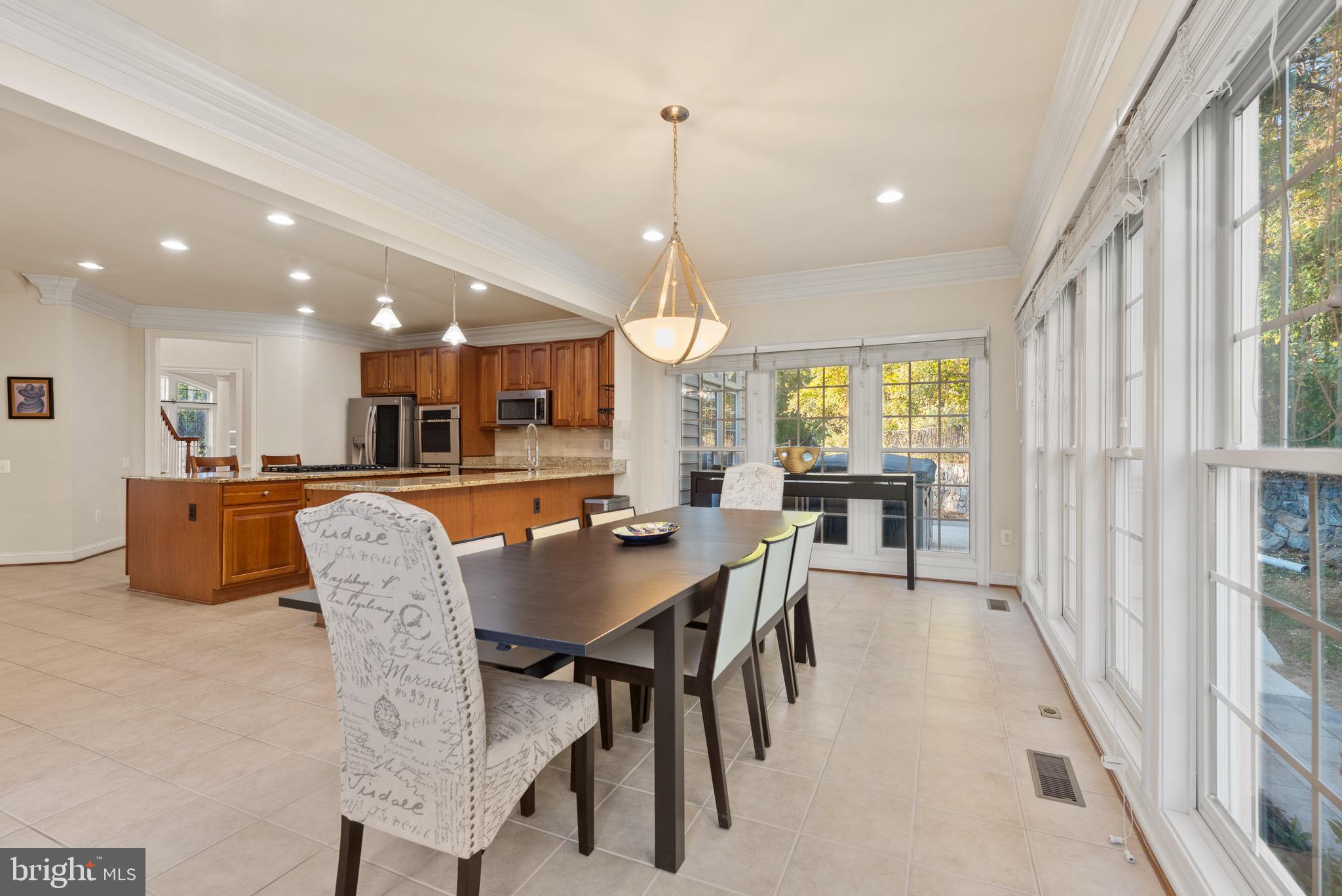 GLEN MEADOWS - Residential