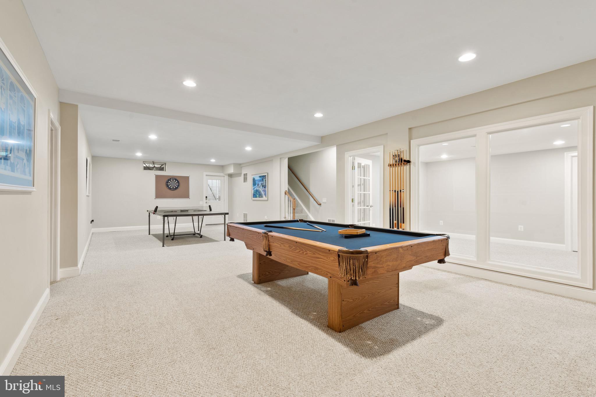 GLEN MEADOWS - Residential