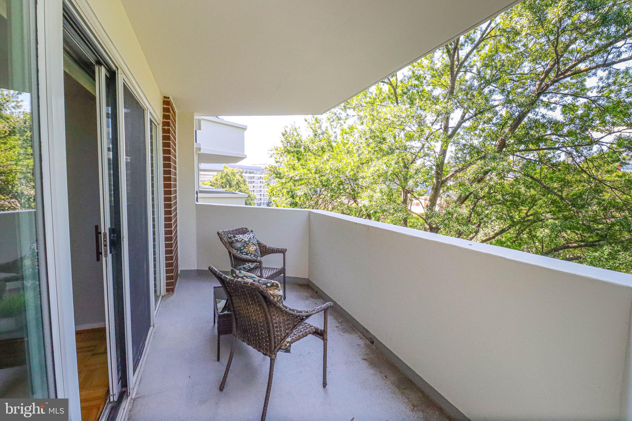 700 7TH STREET SW 608