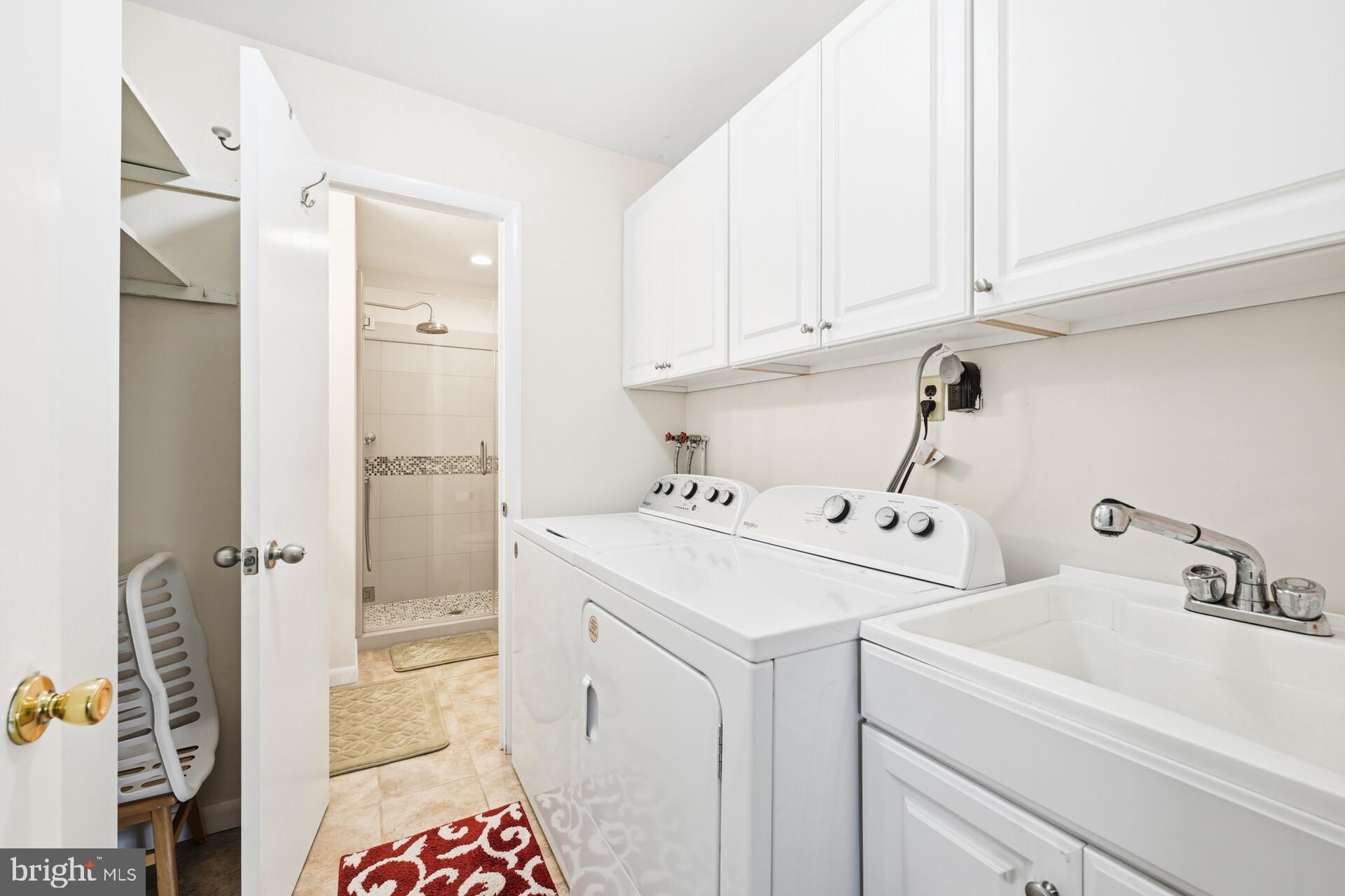 WELLESLEY HILLS - Residential